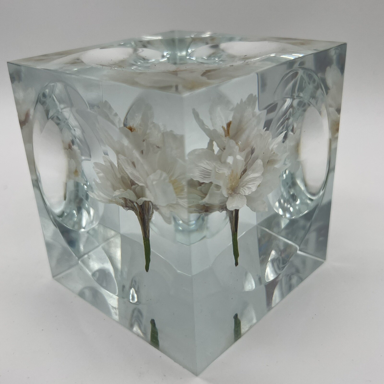 Crystal Clear Lucite Acrylic Large 3 3/4in” Sola Cube Cherry Blossom Flowers