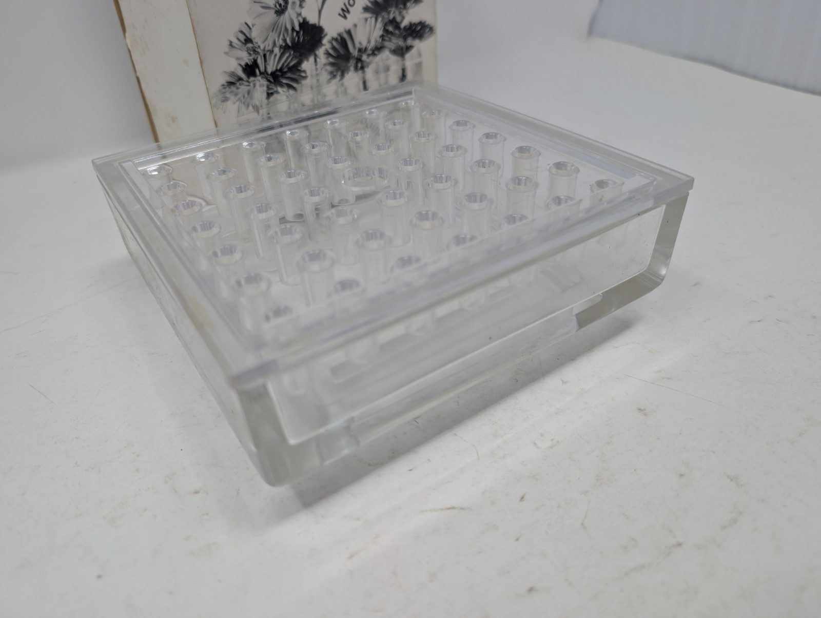 Vintage Wohnhilfe Portafiori Lucite Flower Frog Arranger by Devico Design -NIOB