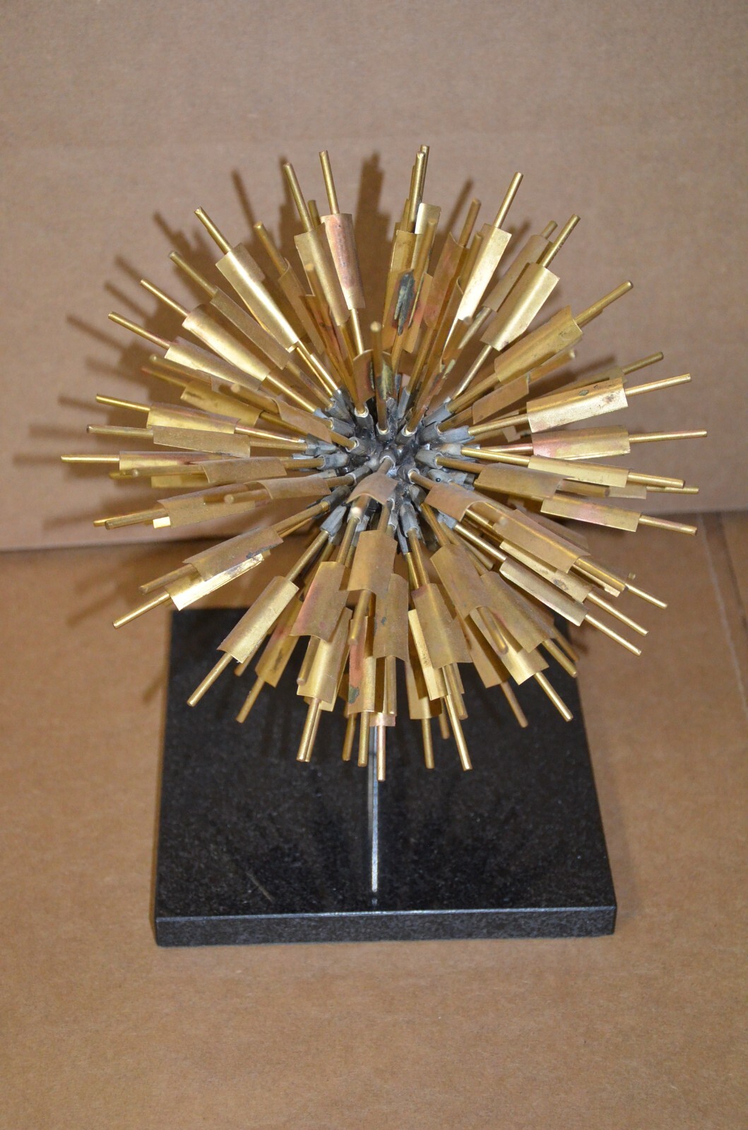 Beautiful Abstract Golden Dandelion Home Accent Piece 11″ Tall