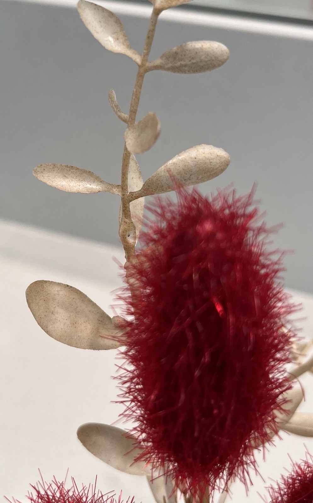 Artificial Floral Arrangement & Centerpiece in Glass Vase, Red Brown White