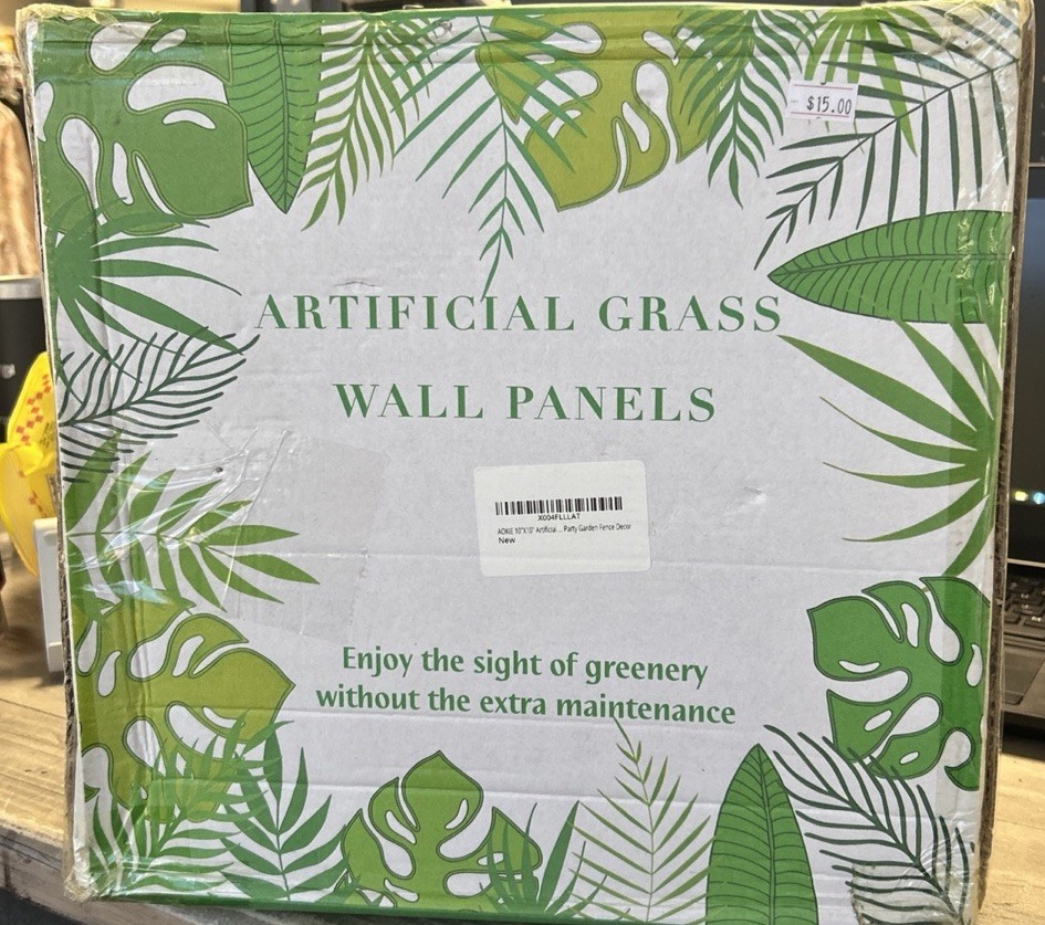 Artificial Grass Wall Panel 10x10in UV-Resistant Faux Boxwood Privacy Decor