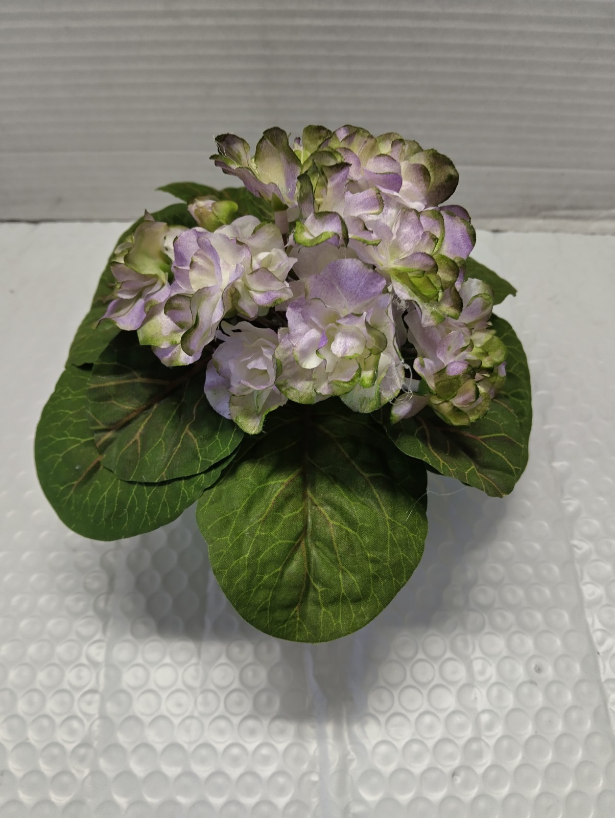 ARTIFICIAL 8″ Miniature African Violet – Purple With Green Edge