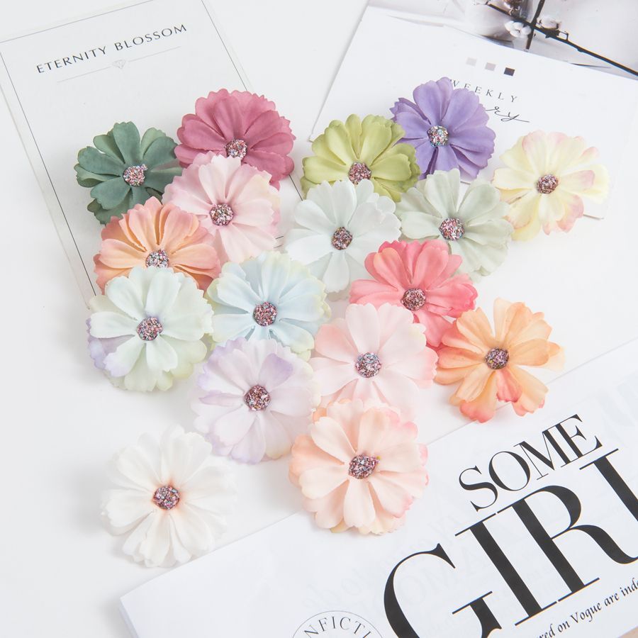 50PCS Artificial Flower Plastic Daisy Head Wedding Home Craft DIY Art Decoration