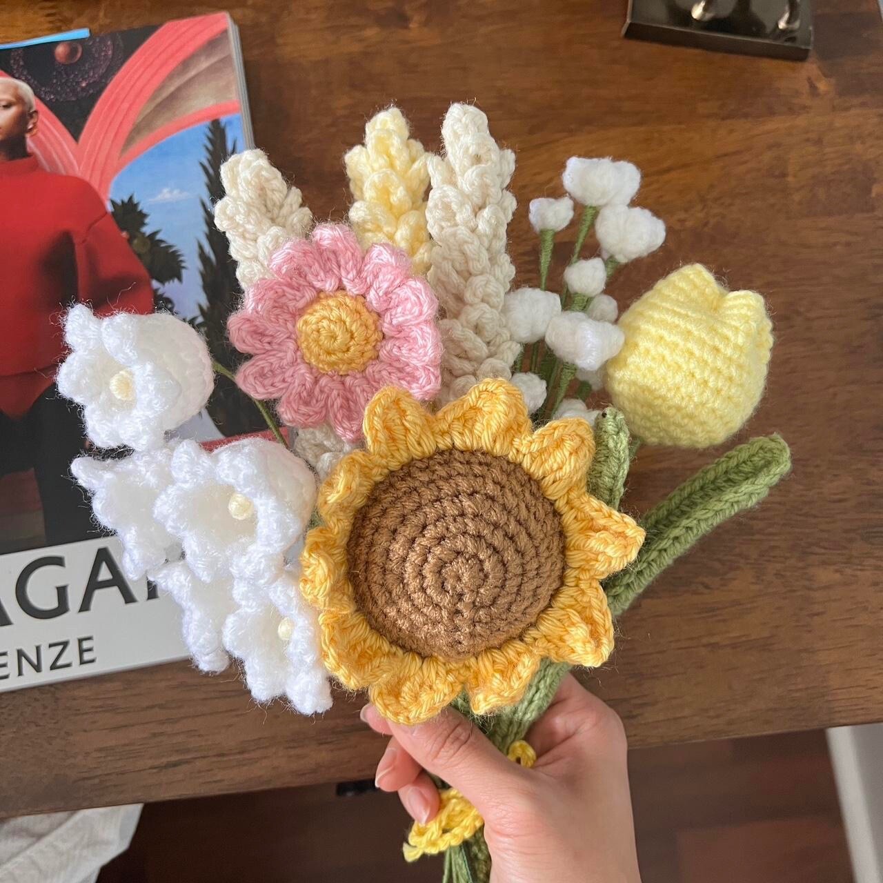 Handmade Crochet Knitted Lavender Daisy Tulip Sunflower Bell Flower Bouquet