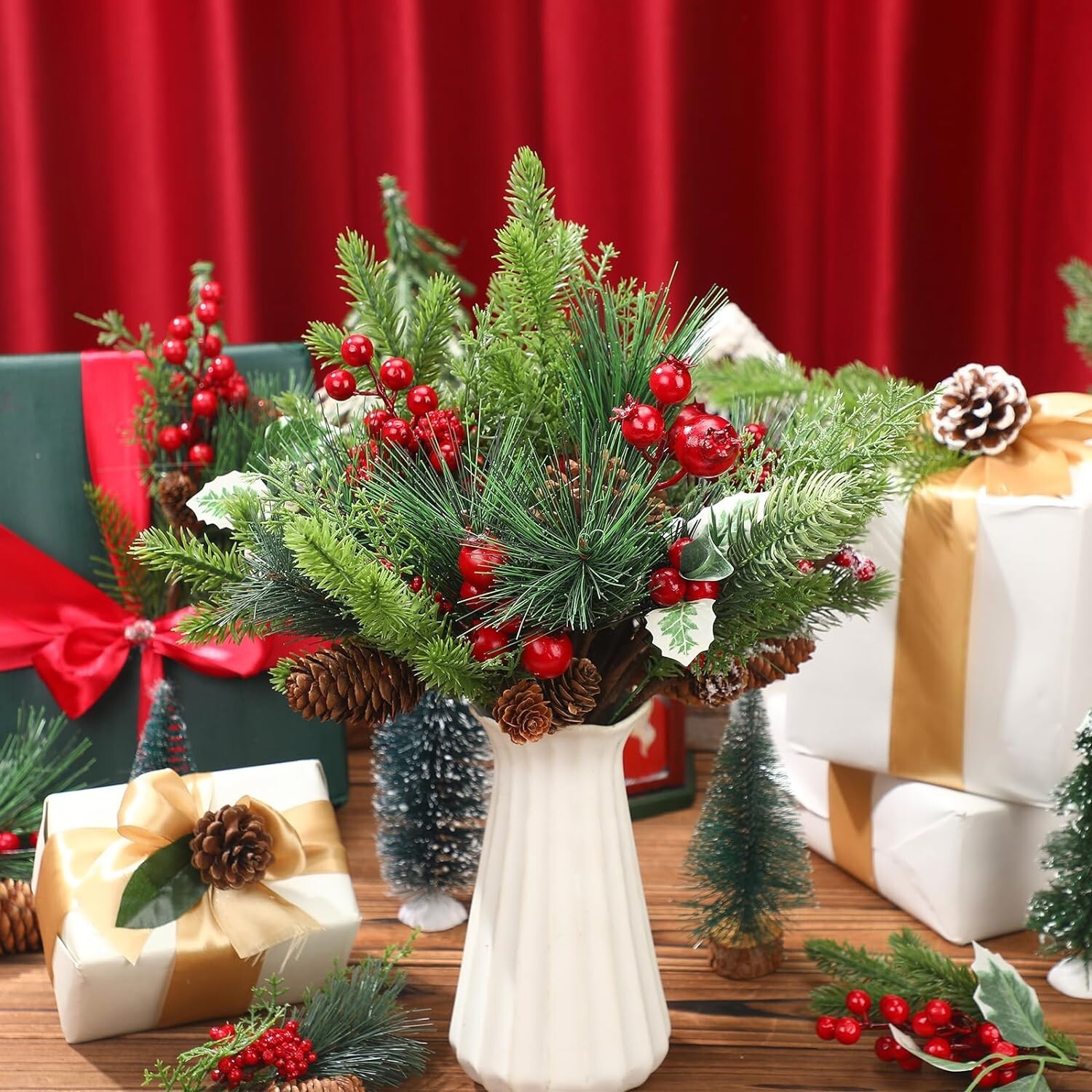 200 Pcs Artificial Christmas Picks & Sprays Green Pine Needles Pine Twig Branch
