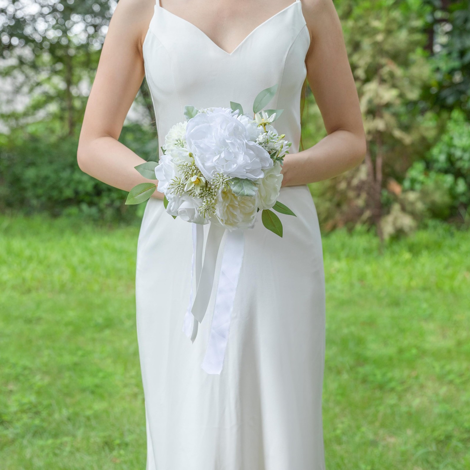White Ivory Artificial Rose Flower Bride Bridesmaid Wedding Bouquet Ceremony