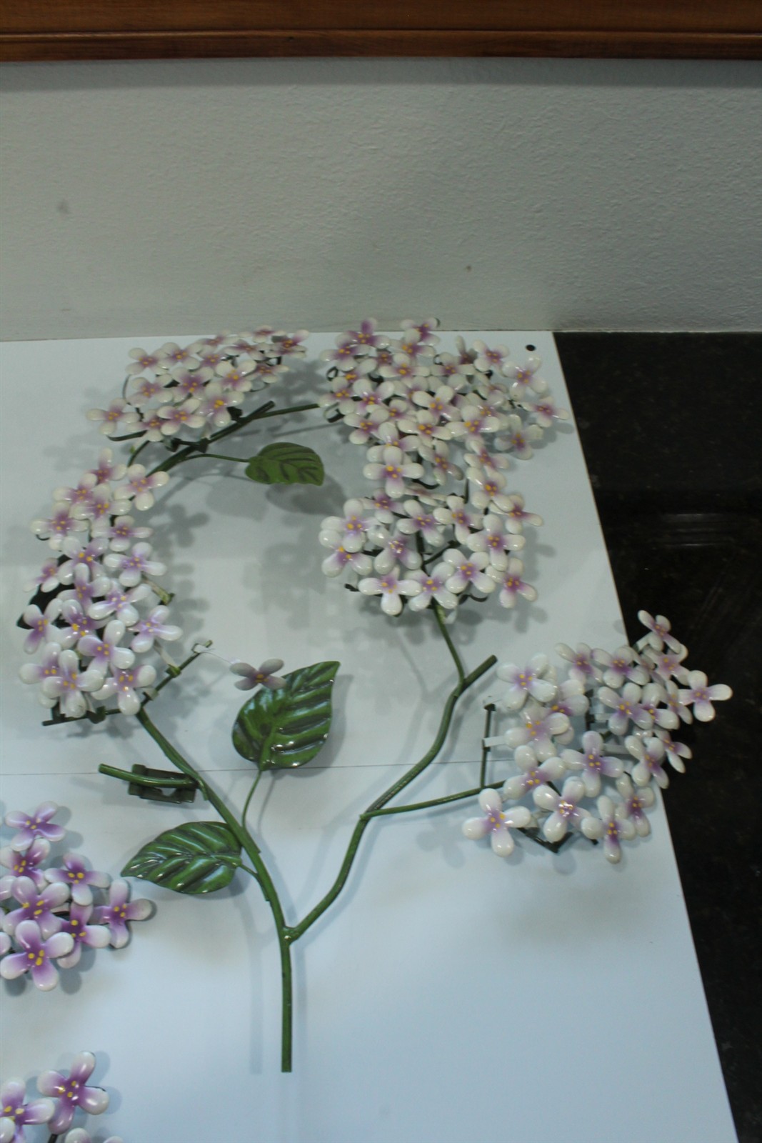 Vintage Floral Wall Decorations Metal Green Leaves With Purple Flowers 2 Pieces