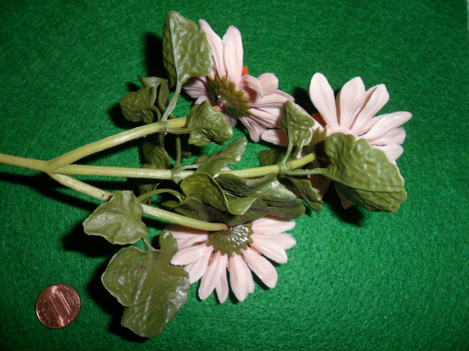 Vintage Plastic Biege Sunflower Pick Hong Kong