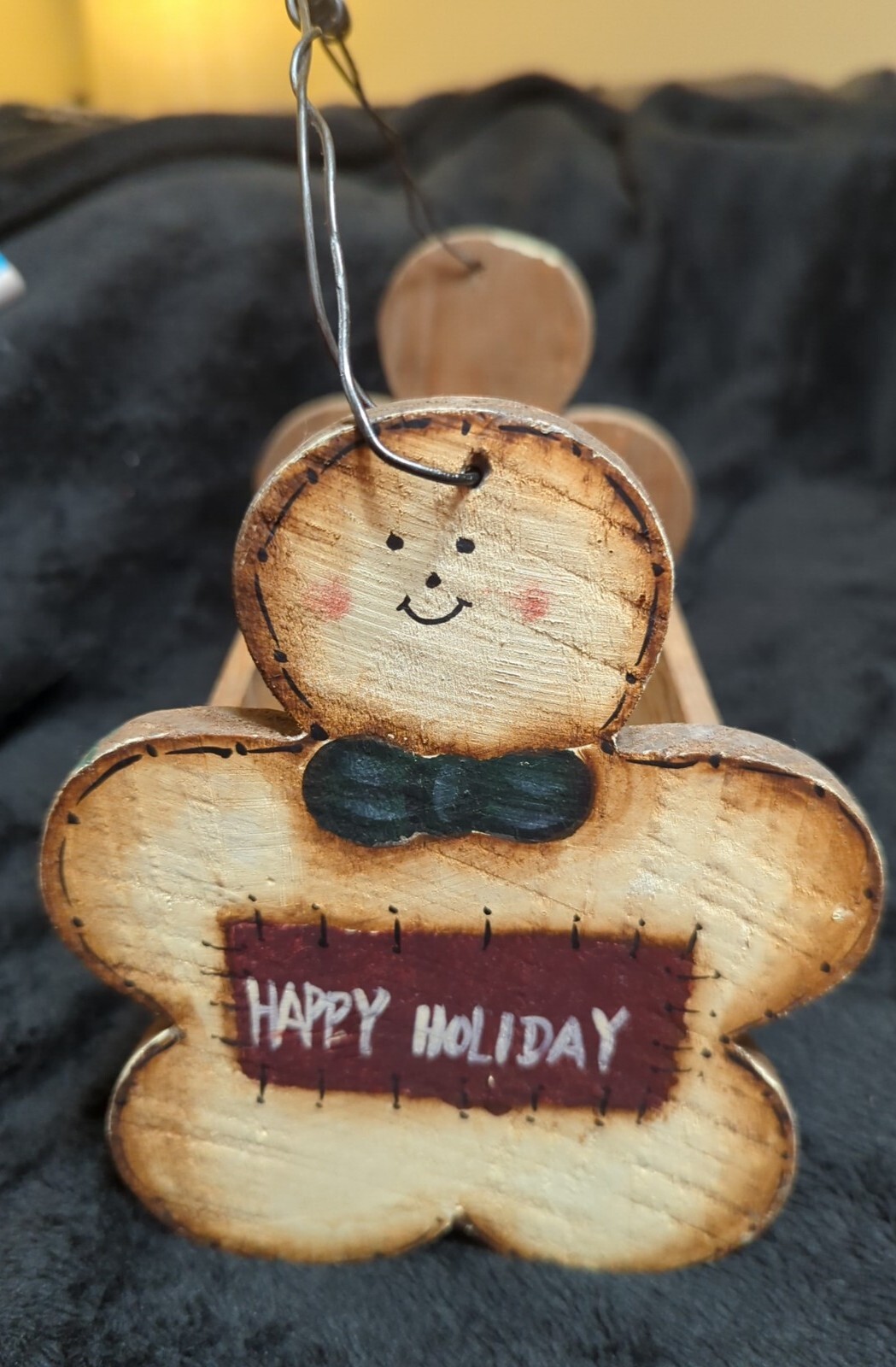 Primitive Rustic GINGERBREAD MAN Basket & Hanging Decorations HAPPY HOLIDAYS
