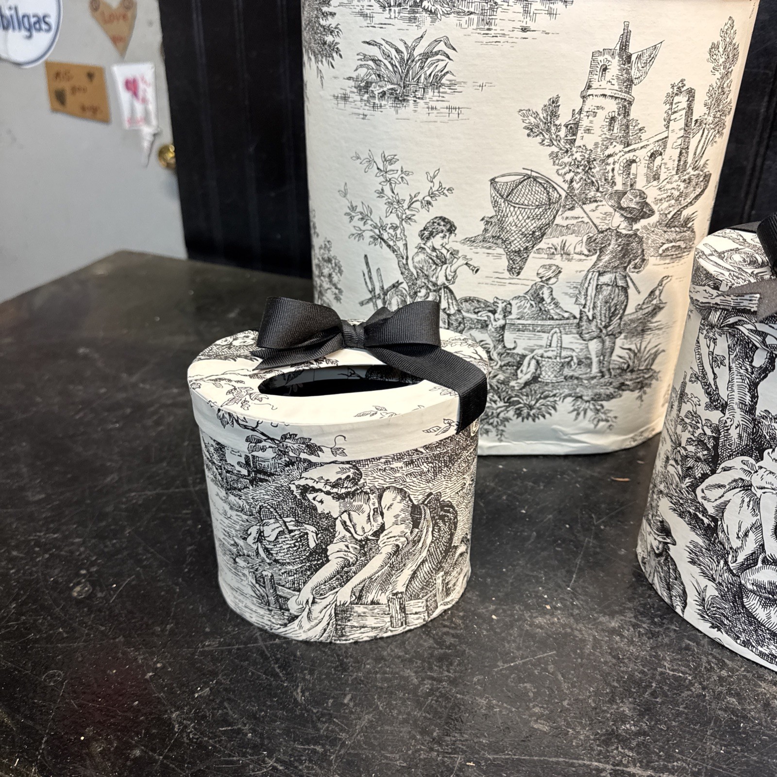 3 Cardboard Round Flower Gift Hat Box with Lids Early American Design