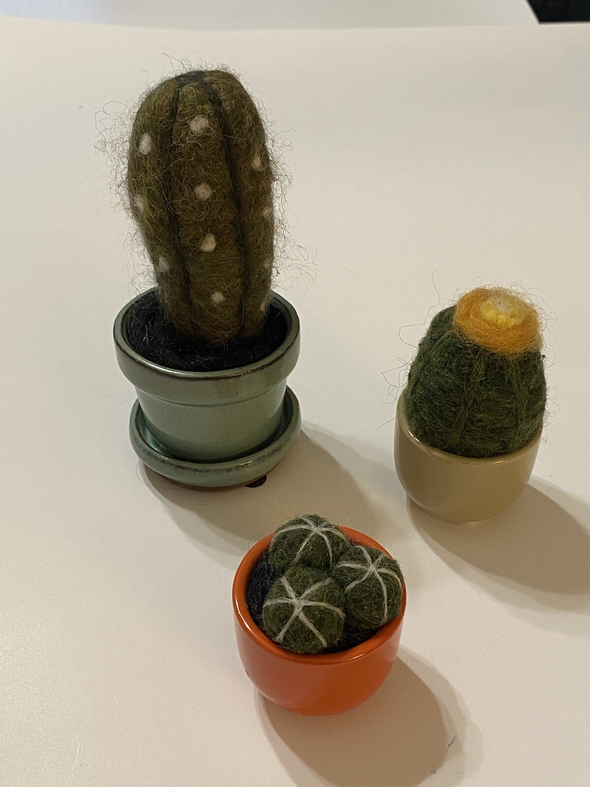 3 Tabletop Home Decor Felt Faux Succulents In Pots 6”, 4”, 2.5” EUC!