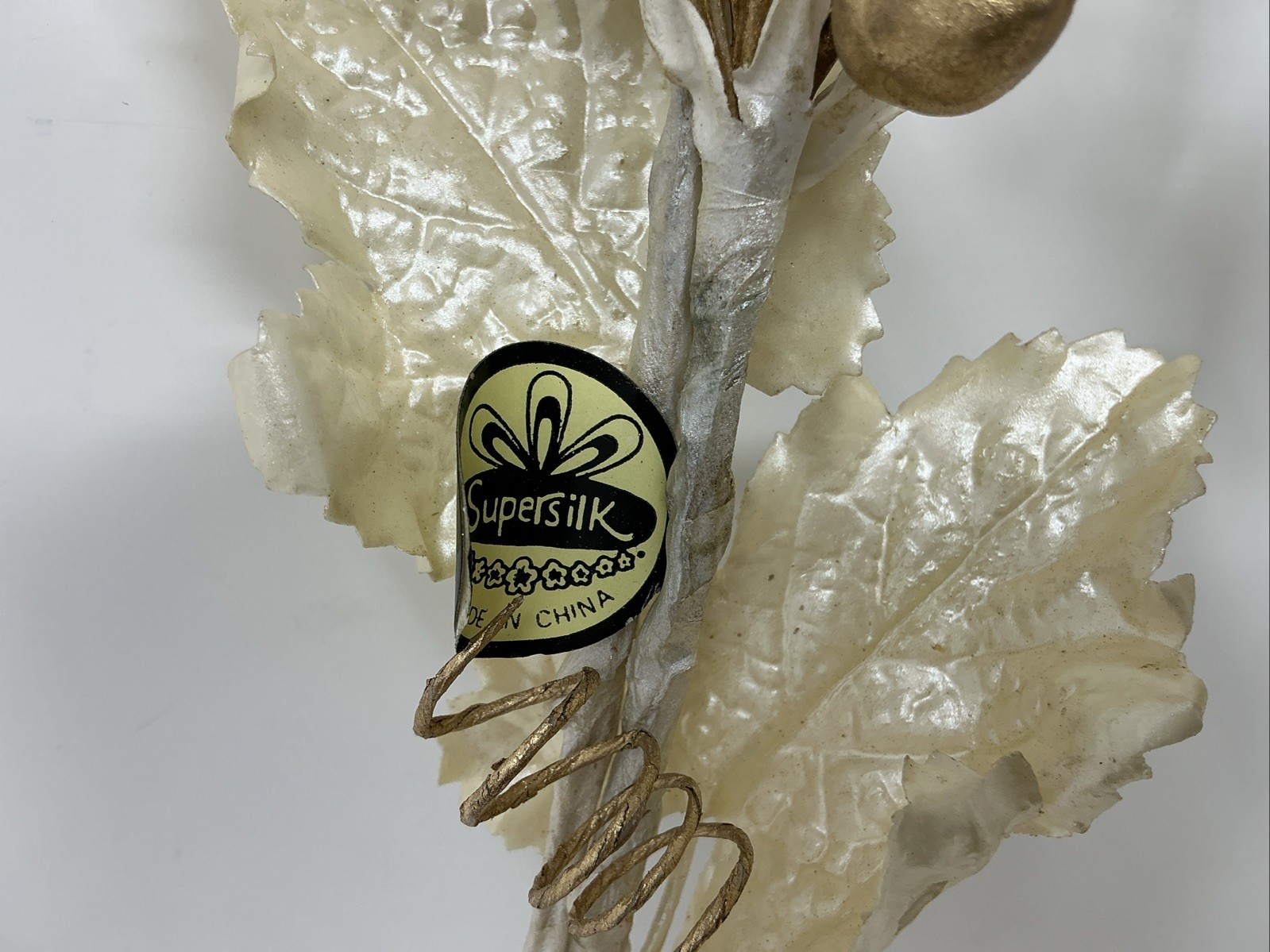 Gold Berry White Leaf Floral Pick 30” Long 3 Picks Christmas Vase Filler NOS