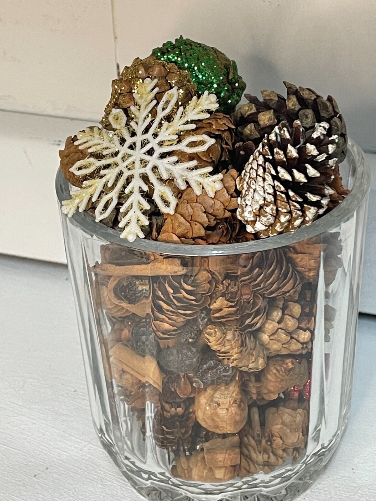 12 oz BOWL FILLERS Pinecones Cinnamon Snow Brown Red Green Rustic Fall Christmas