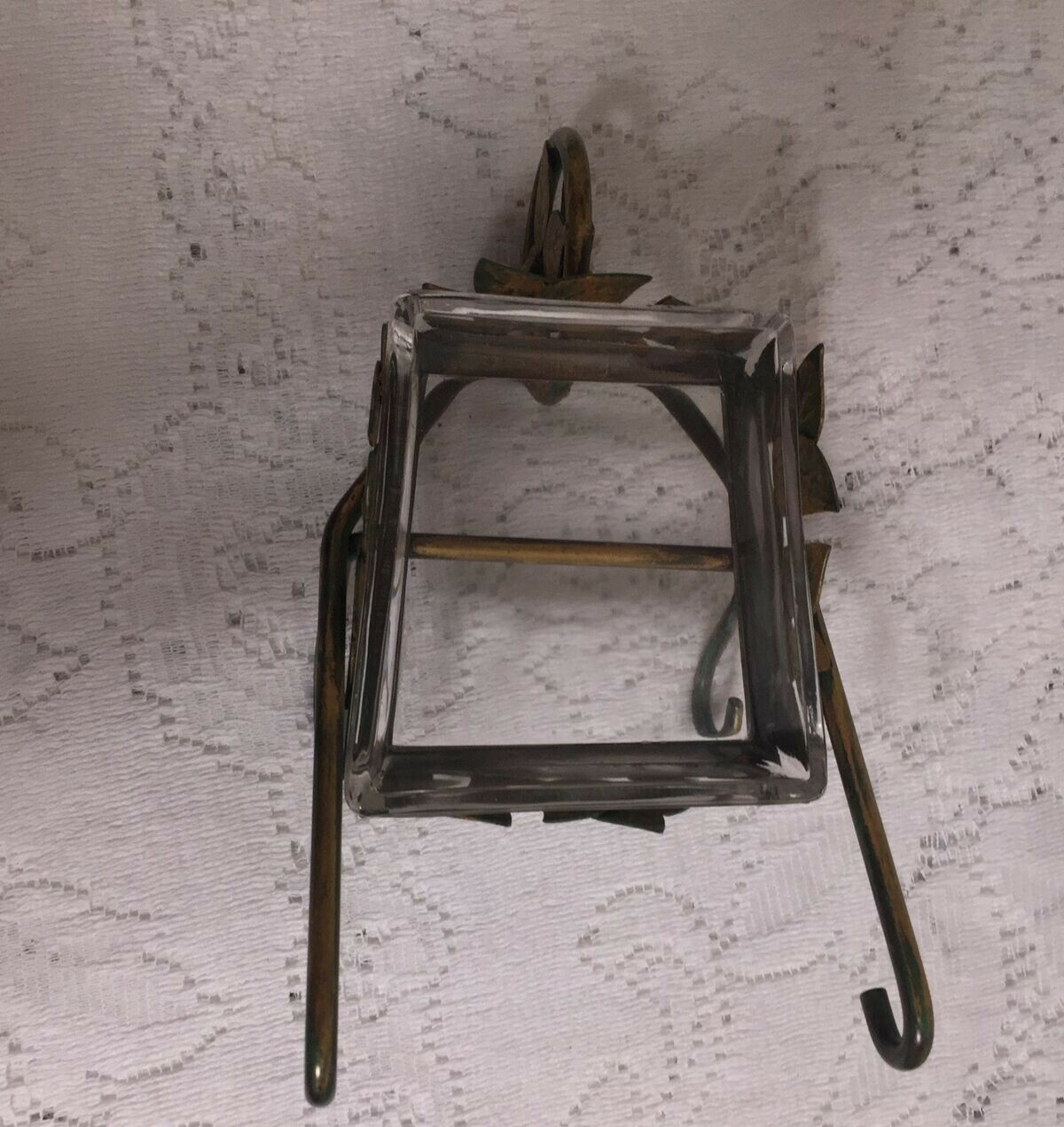 METAL WHEELBARROW WITH GREEN IVY -FOREST GREEN -PLANTER HOME DECOR’