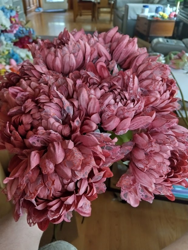 Real touch lacy mum flower stem MAUVE