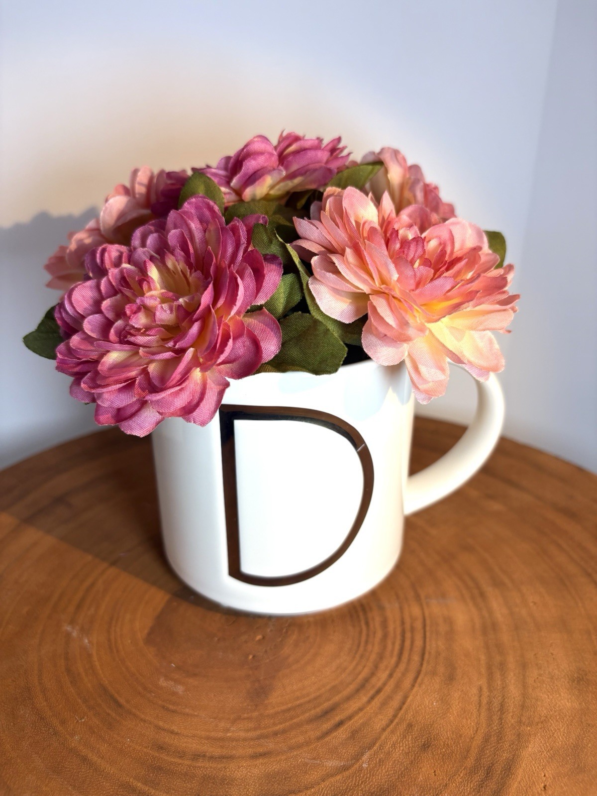 Faux Floral Mug Arrangement Ceramic Vase D-initial Gold Tone Trim Home Decor