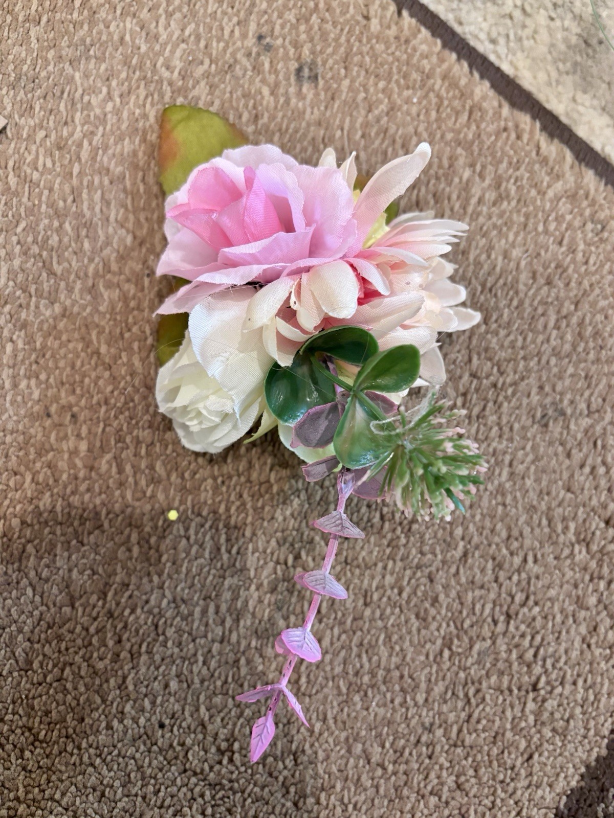 Huge Lot Handmade Floral Decor Home Party Shower bouquets Corsages Wildflowers