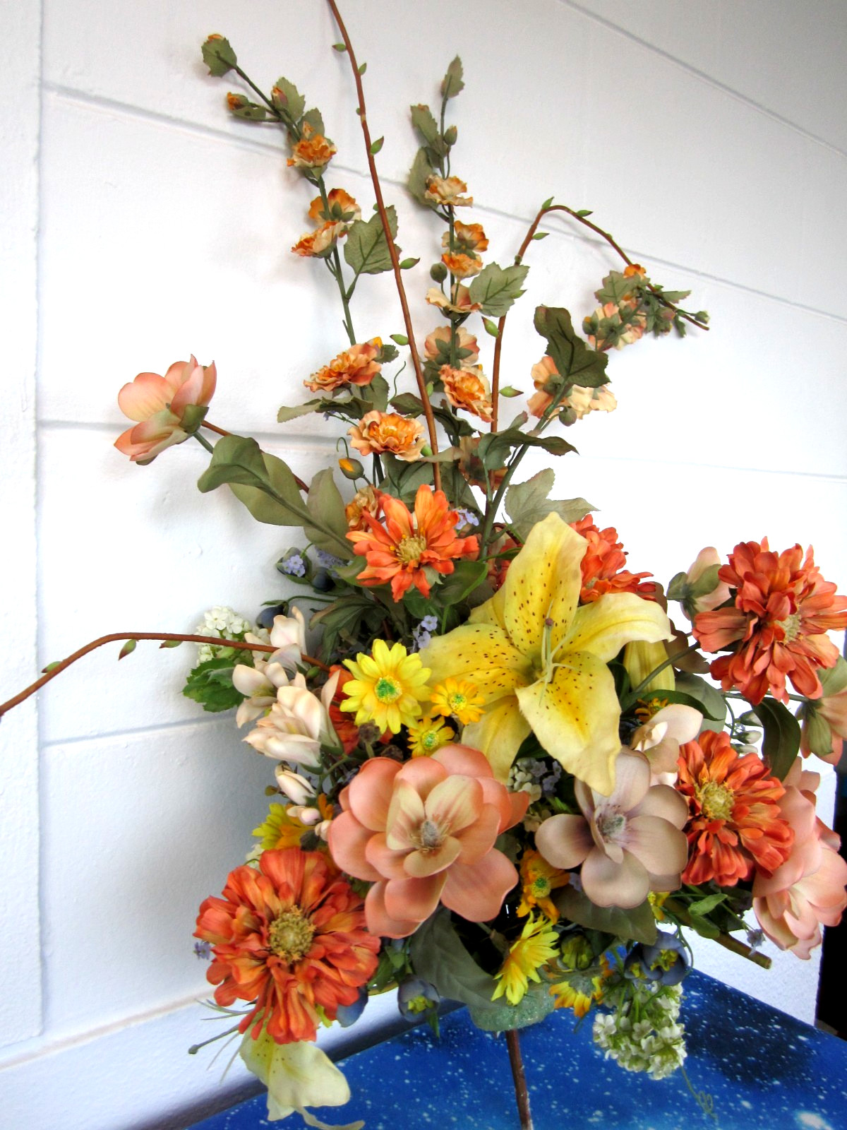 Beautiful Large Vtg Floral Arrangement Bouquet Orange Yellow Artificial Flowers