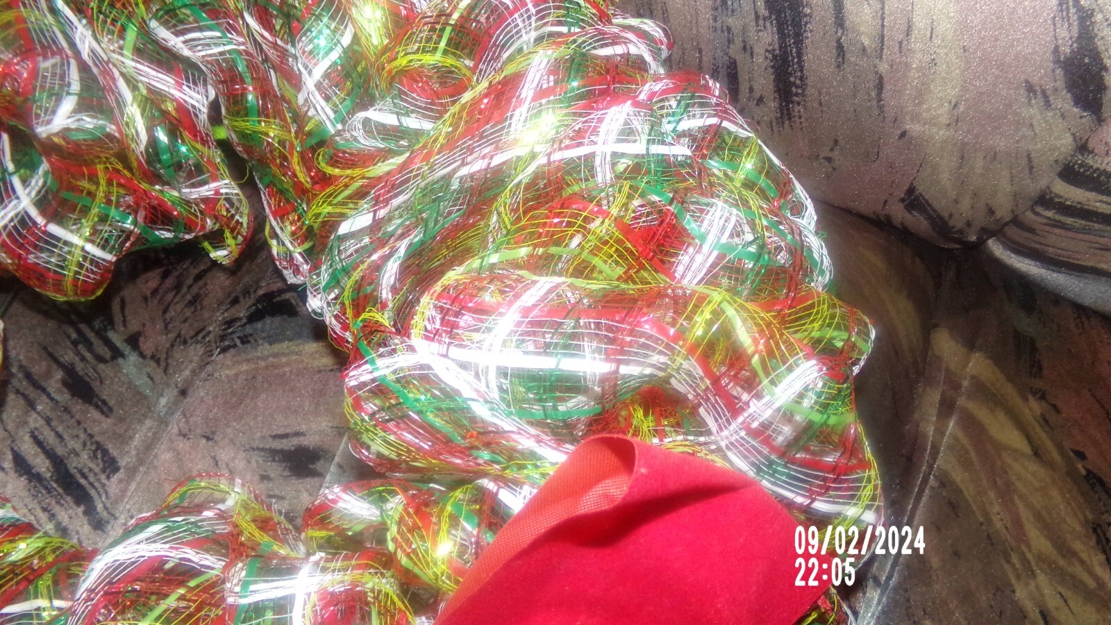 NEW 20″ Christmas Wreath Red Green Big Glitter Bow Lovingly Handmade by Dolley!