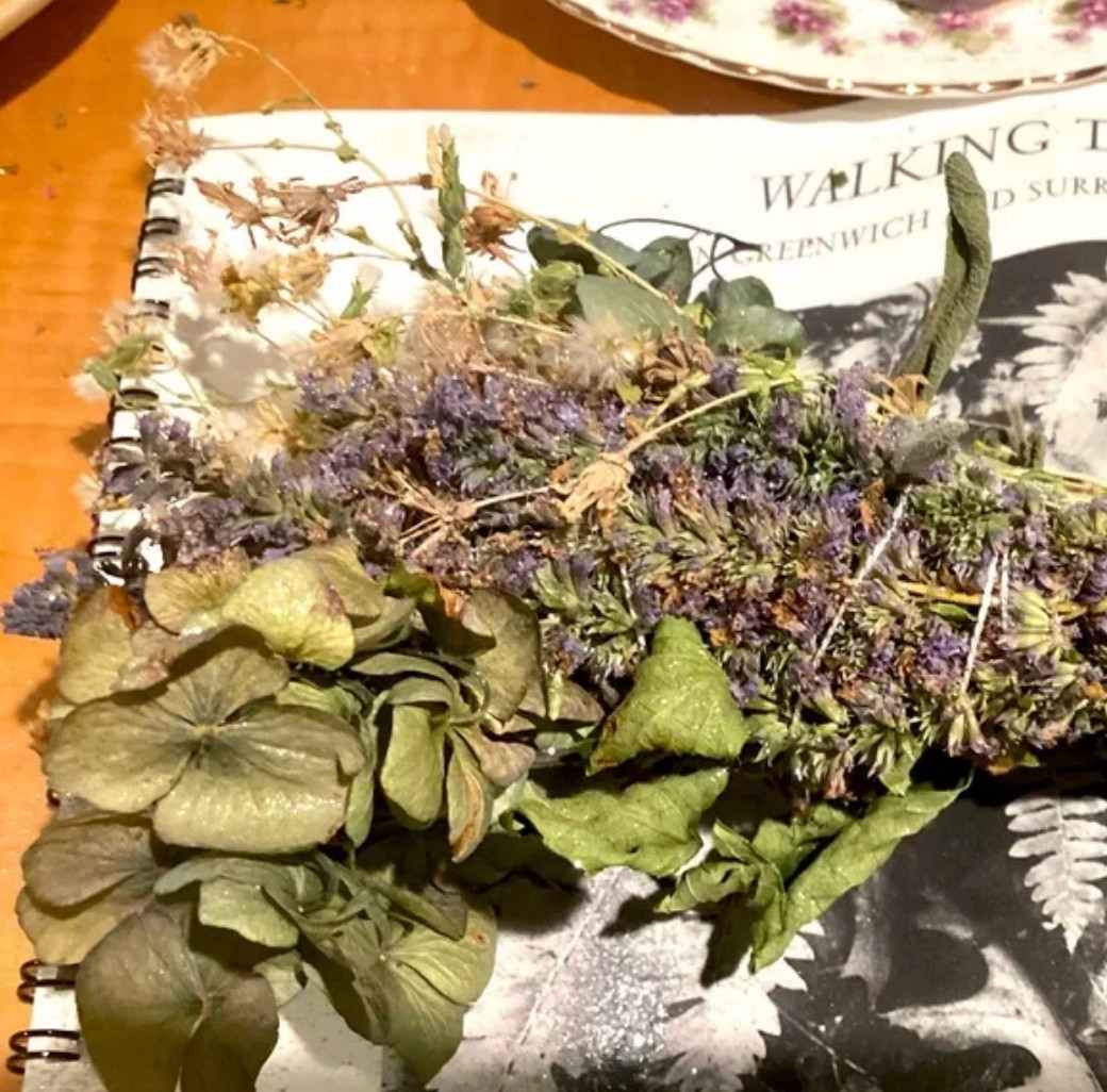 Windswept wand organic botanicals including hydrangea, sage, oregano, and hyssop