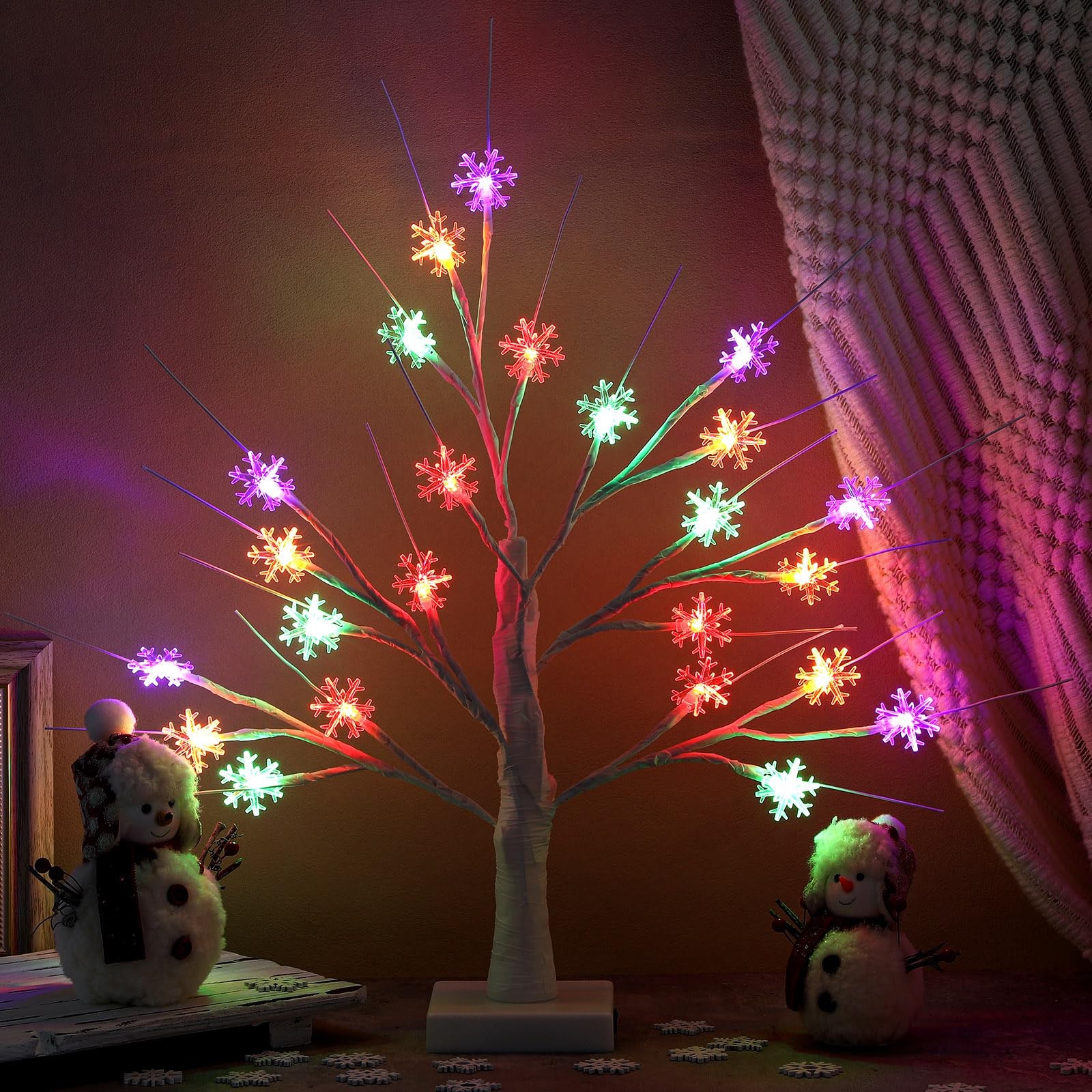 1 Winter Decoration Multi Colored Snowflake Tree LED Light with 24 LED Snowfl…