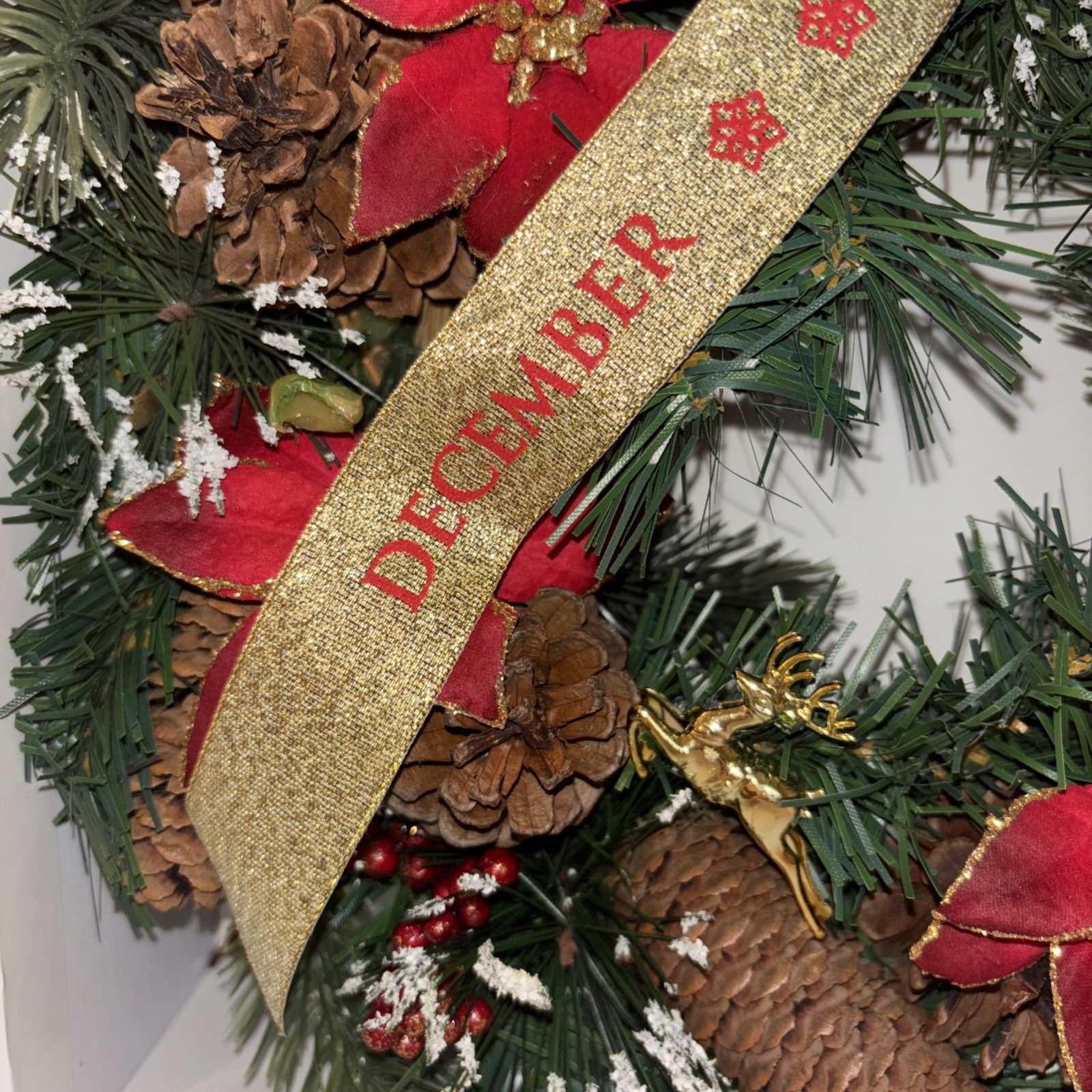 Danbury Mint 11″ Willabee & Ward Floral Wreath Christmas Home Décor December