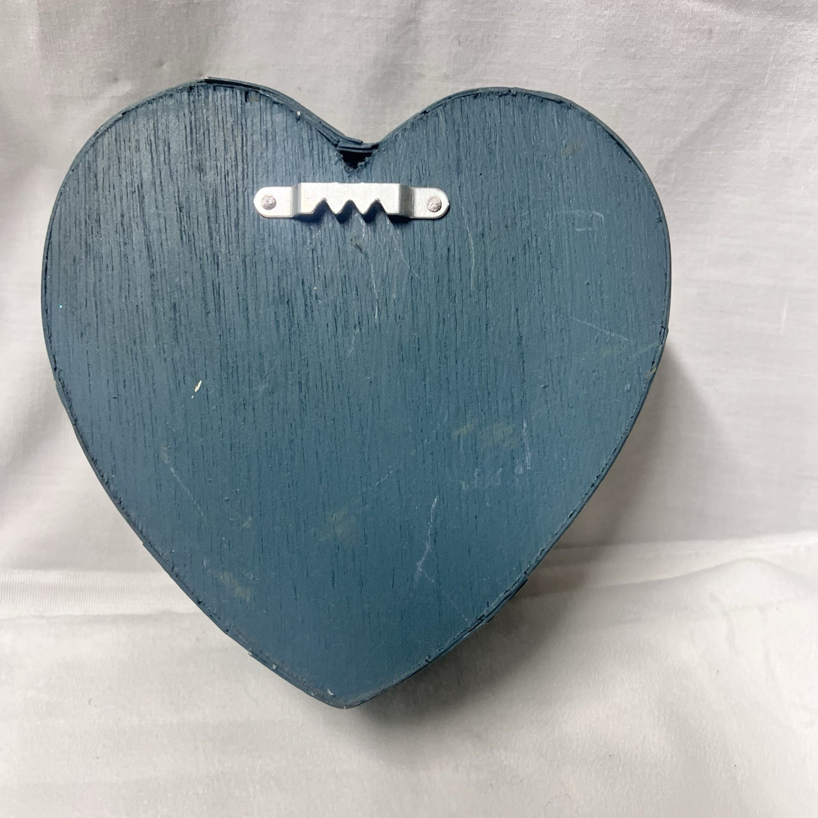 Vintage Handmade Floral Country Style Wall Hanging Artificial Flowers Heart Box