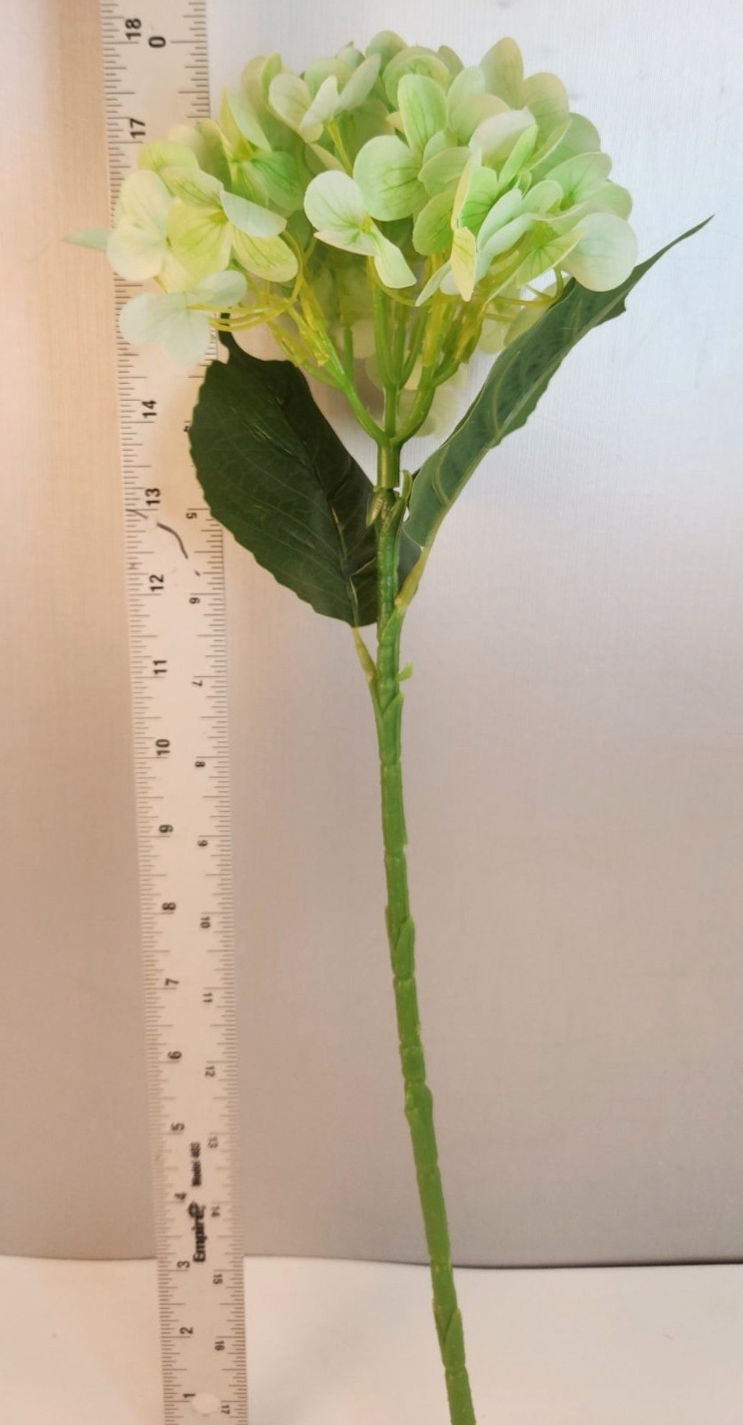 Light Green Hydrangea Stem Artificial Silk Flower Spring Wedding Decor