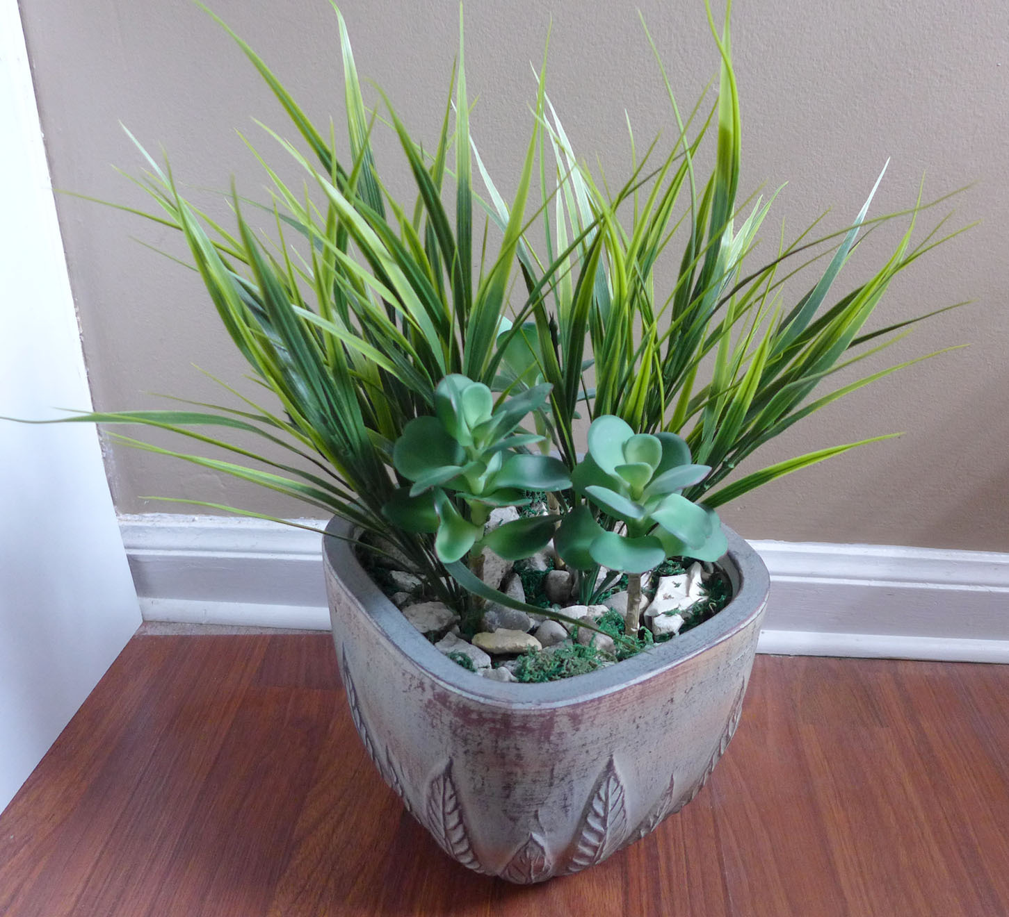 5 Artificial Grass Bushes Desert Plants Plastic Flower Home Garden Landscape