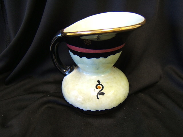 Small Decorative Pitcher Green w Black & Gold Flower 4″ Height VGC