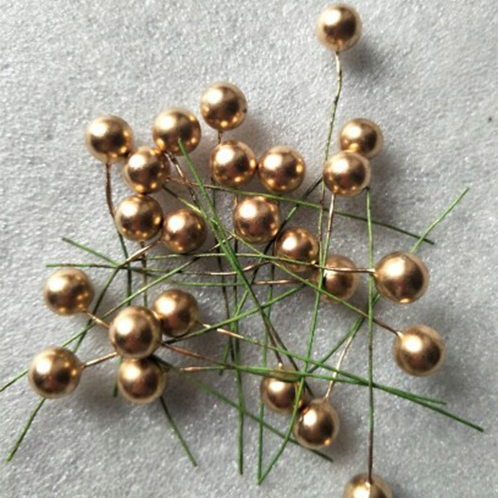 100Pcs Reusable Golden Artificial Berry Wreath for Christmas Decor
