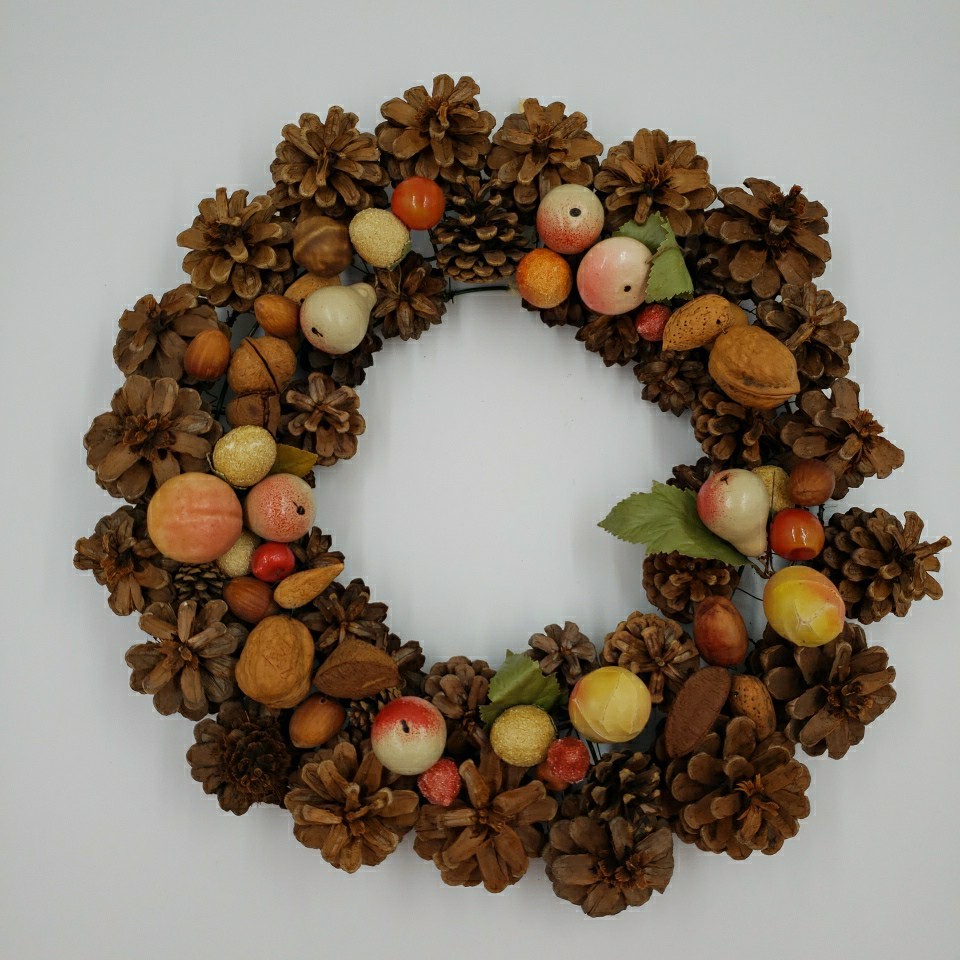 Vintage Fall Door Wreath Autumn 14″ Natural Nuts Fruit Berries Pears Pinecones