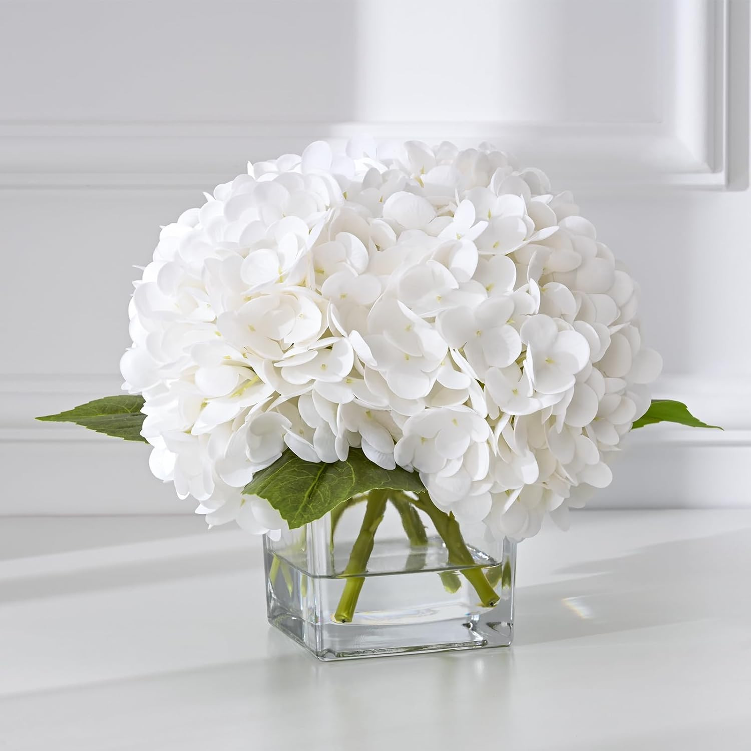Luxury White Hydrangea in Glass Vase with Faux Water – Elegant Table Centerpiece