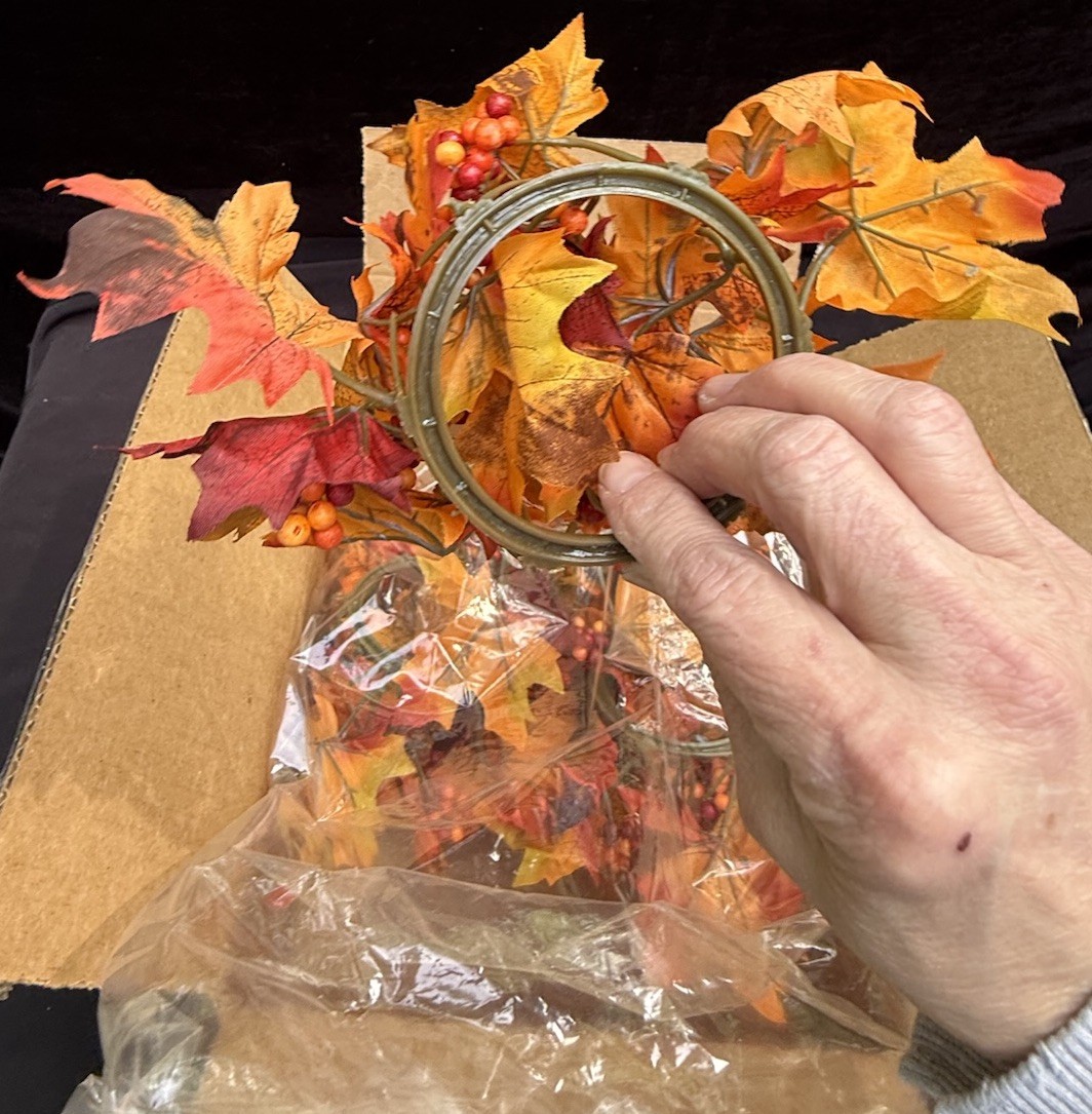 Factory Direct Craft Thanksgiving Fall Set Of 4 Candle Rings Brand New!
