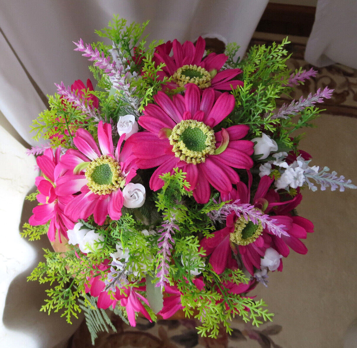 BEAUTIFUL FLORAL ARRANGEMENT ARTIFICIAL SILK/PLASTIC FLOWERS 8″x 9″ NEW