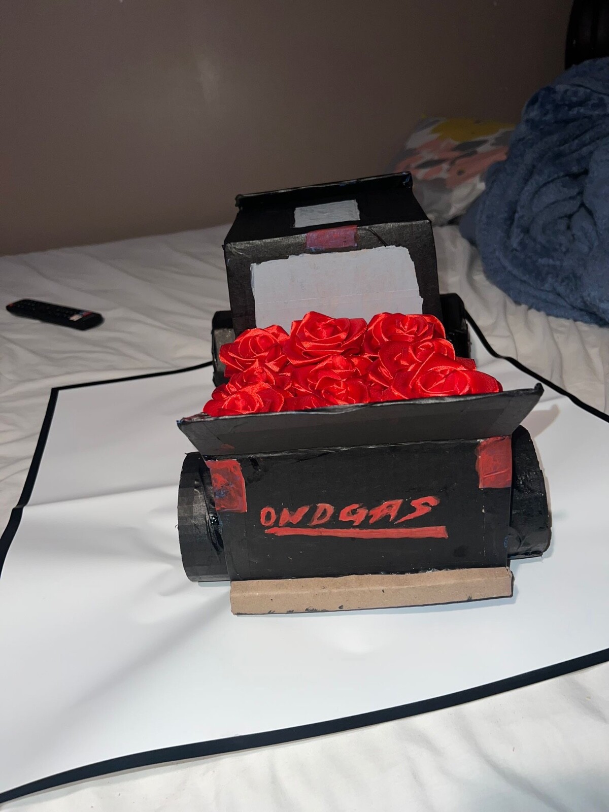 12 Flores Artificiales Rosas De Seda Ramo De Novia Nupcial Falso, Rojo Oscuro