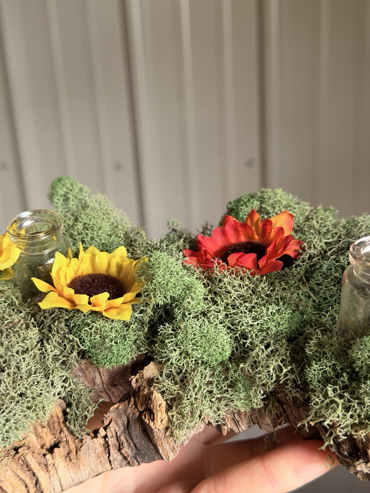 Rustic Woodland Moss Floral Centerpiece W Glass Bud Vases On Natural Bark Wood