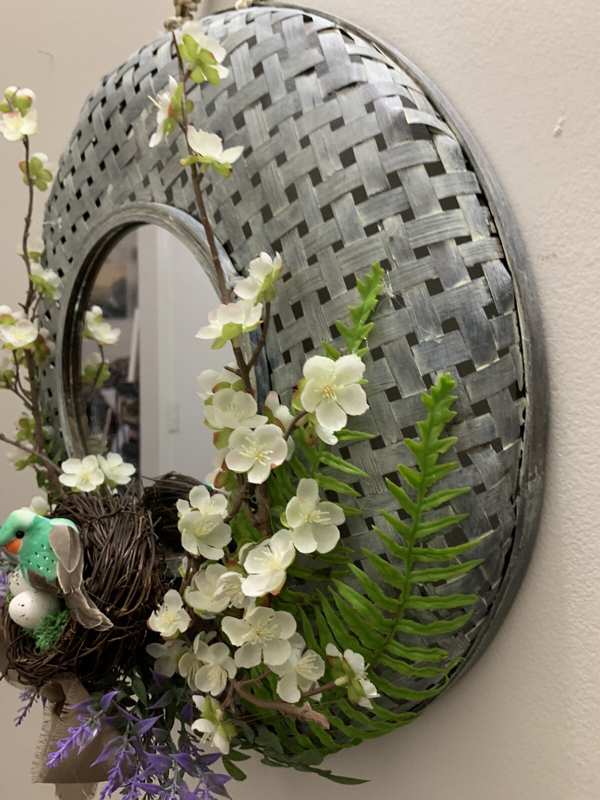 Hand Made Wicker Mirror Flower Bird Nest Wall Hanging Floral Arrangement ￼
