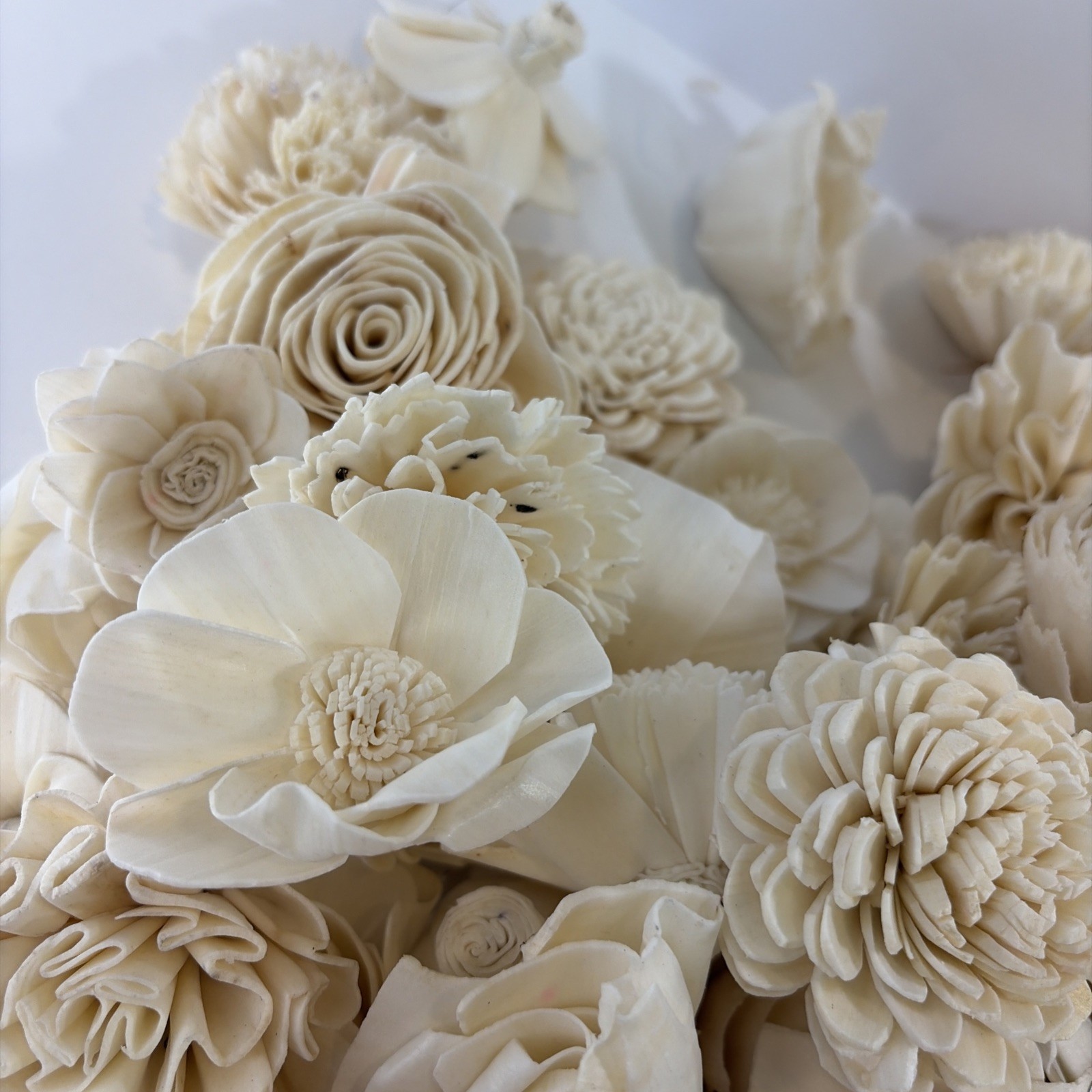 Sola Wood Flowers Raw Random Assortment – Set of 165 Size 1″–3″, Raw, No Stem…