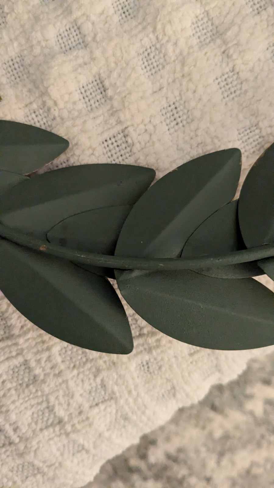 Laurel Wreath Cut out Iron 13″ In Diameter