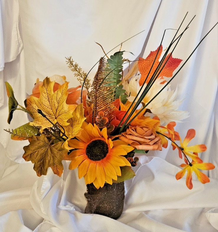 Fall/autumn artificial flower arrangement A4