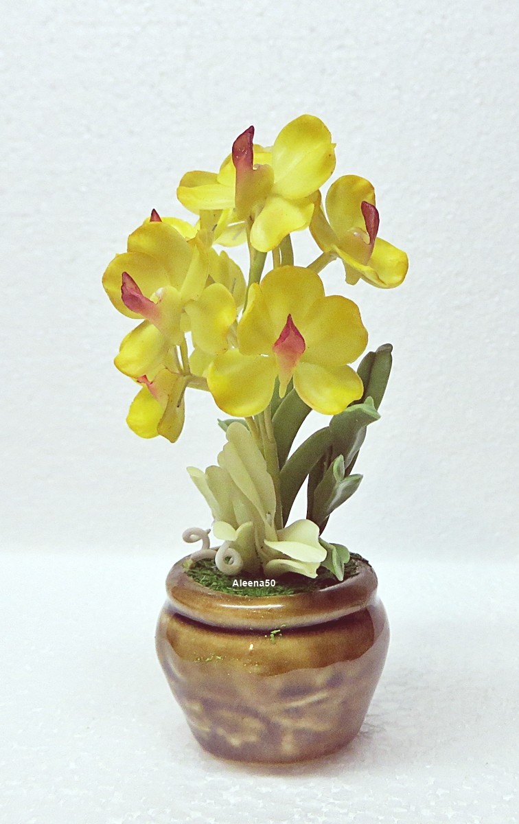 US Stock 4″H Handmade Air-Dry-Clay Artificial Mini Dendrobium Orchid Arranged