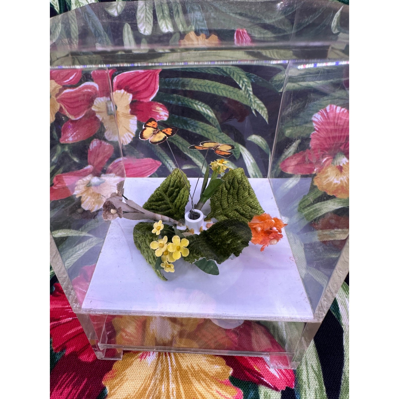 Vintage Unique Monarch Butterfly Clear Working Musical Box