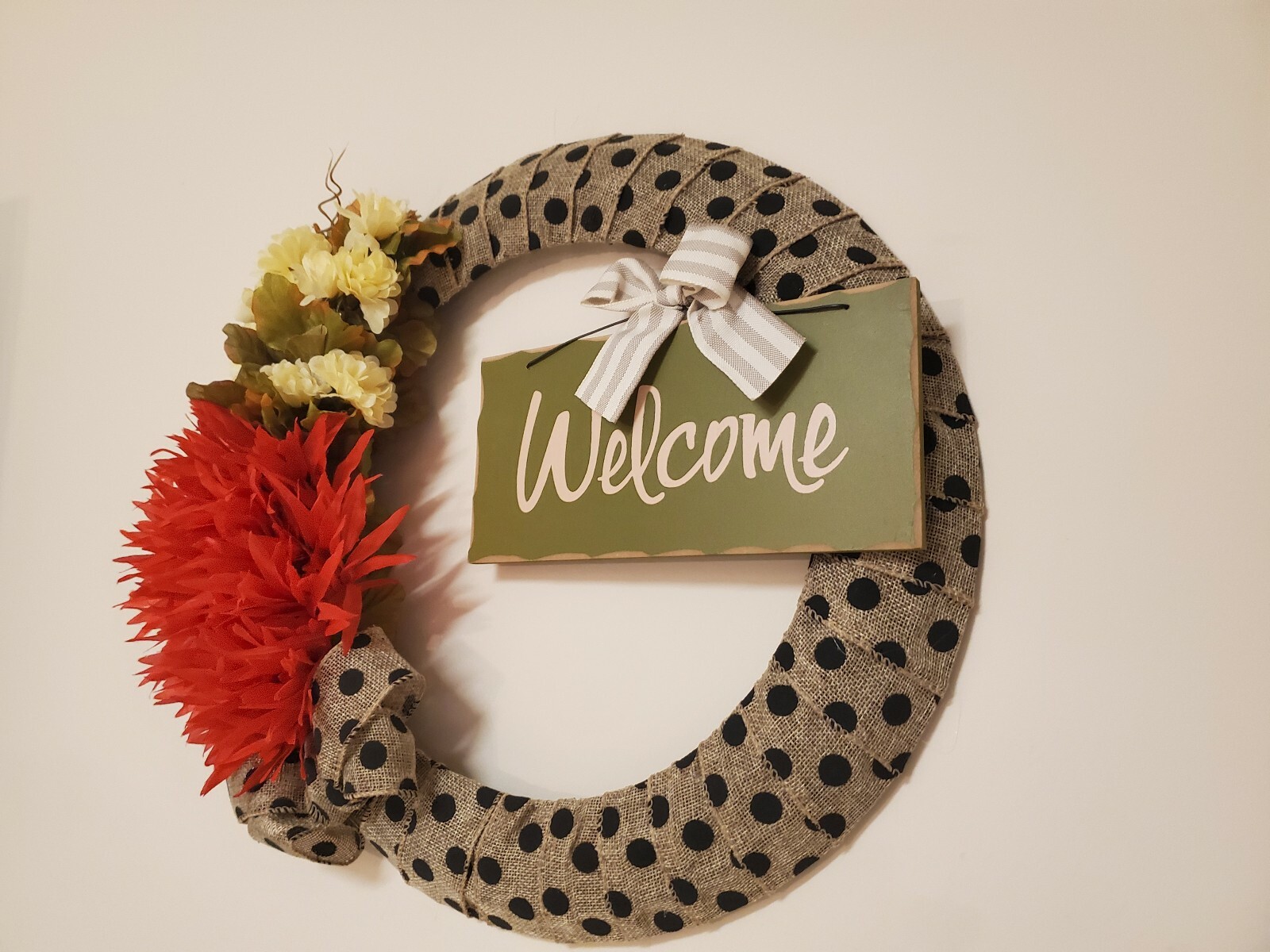WELCOME wreath FLOWER Gerberas Mums Red burlap FALL autumn Decor Front Door 15