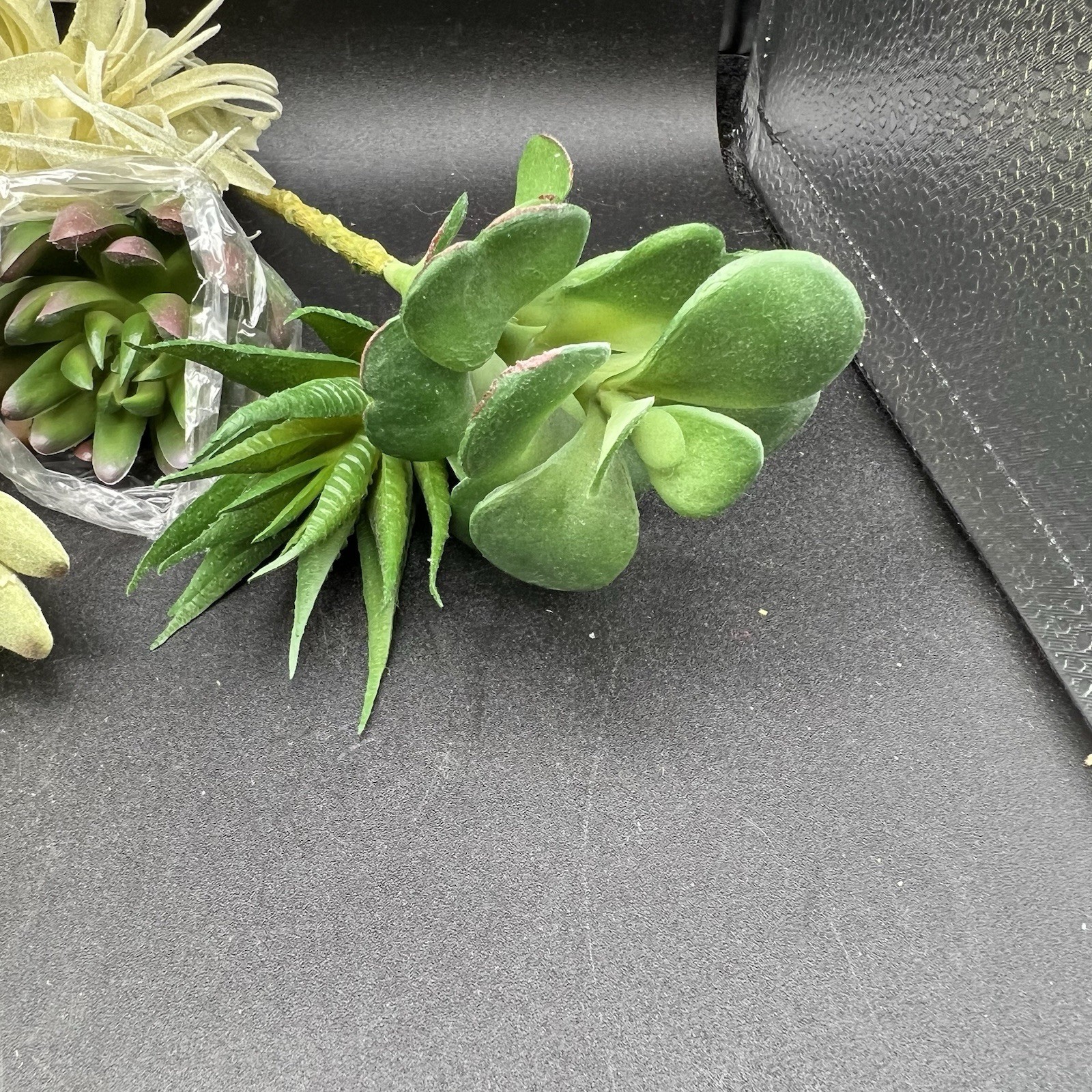 Artificial Succulent Plants Faux Assorted- 16 pc Unpotted Faux Succulent Plants