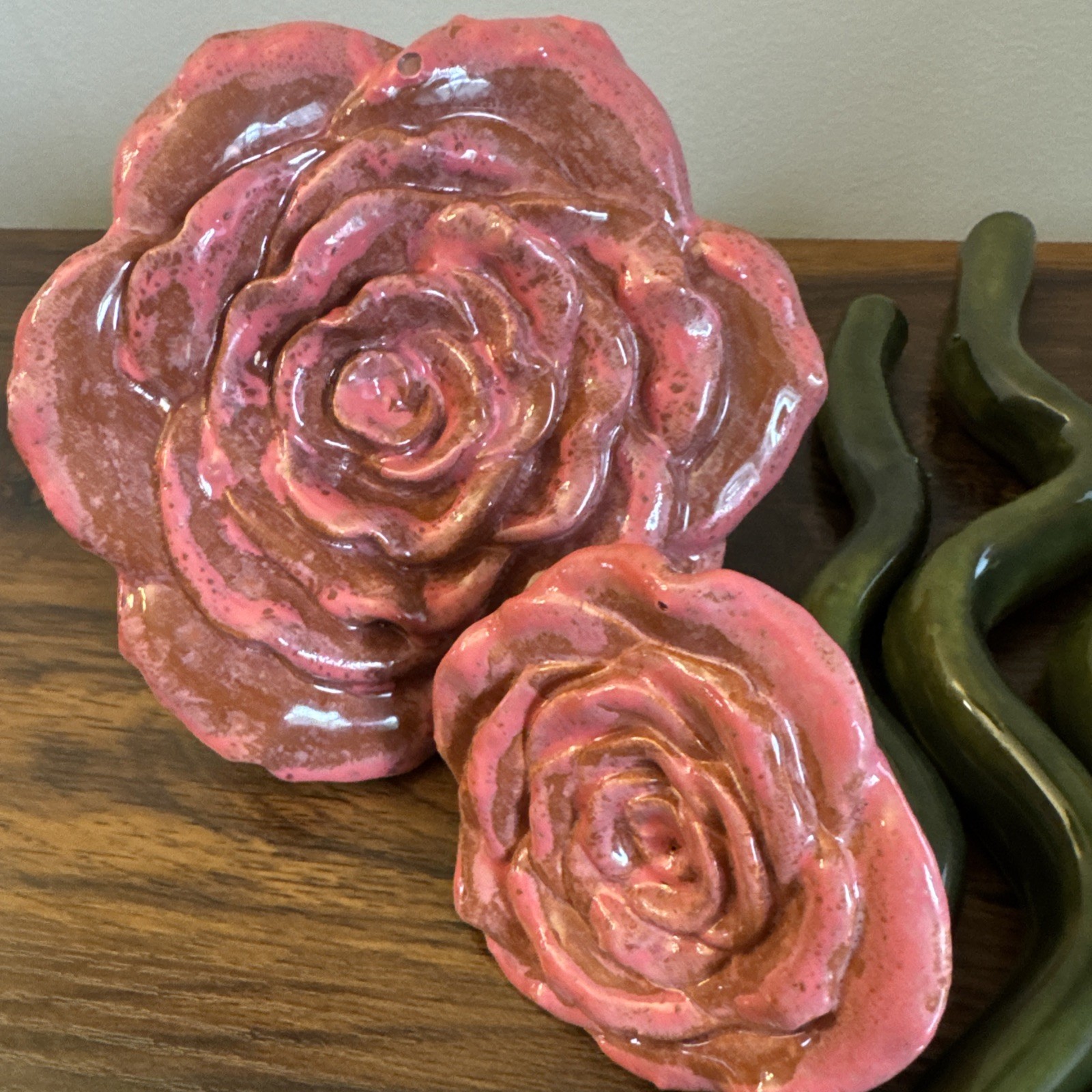 Stoneware Ceramic Rose Flowers & Stems – Handmade Glazed Pink – Set of 4