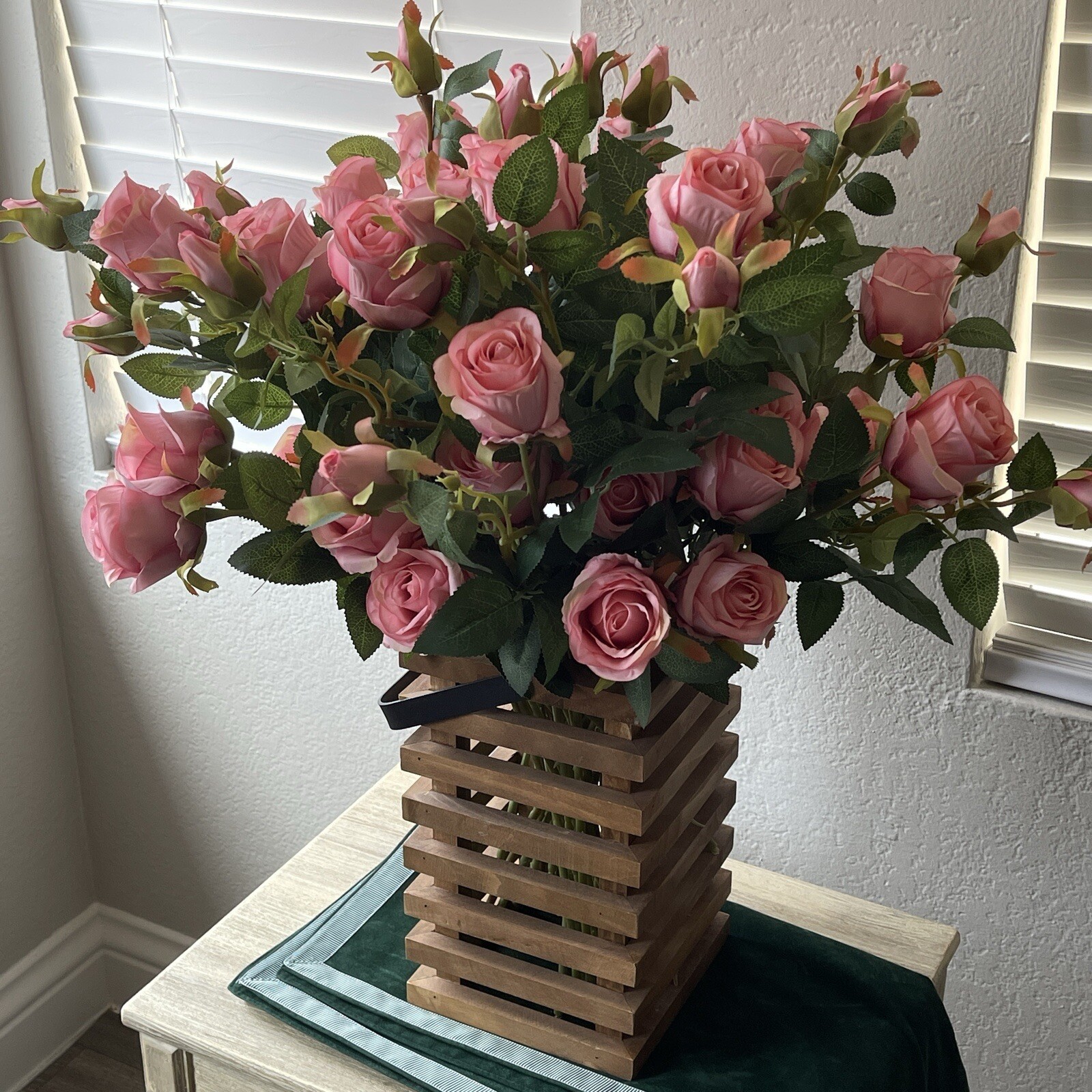 New Natural Wooden Brown Basket + 33 Silk Roses | Basket Flowers