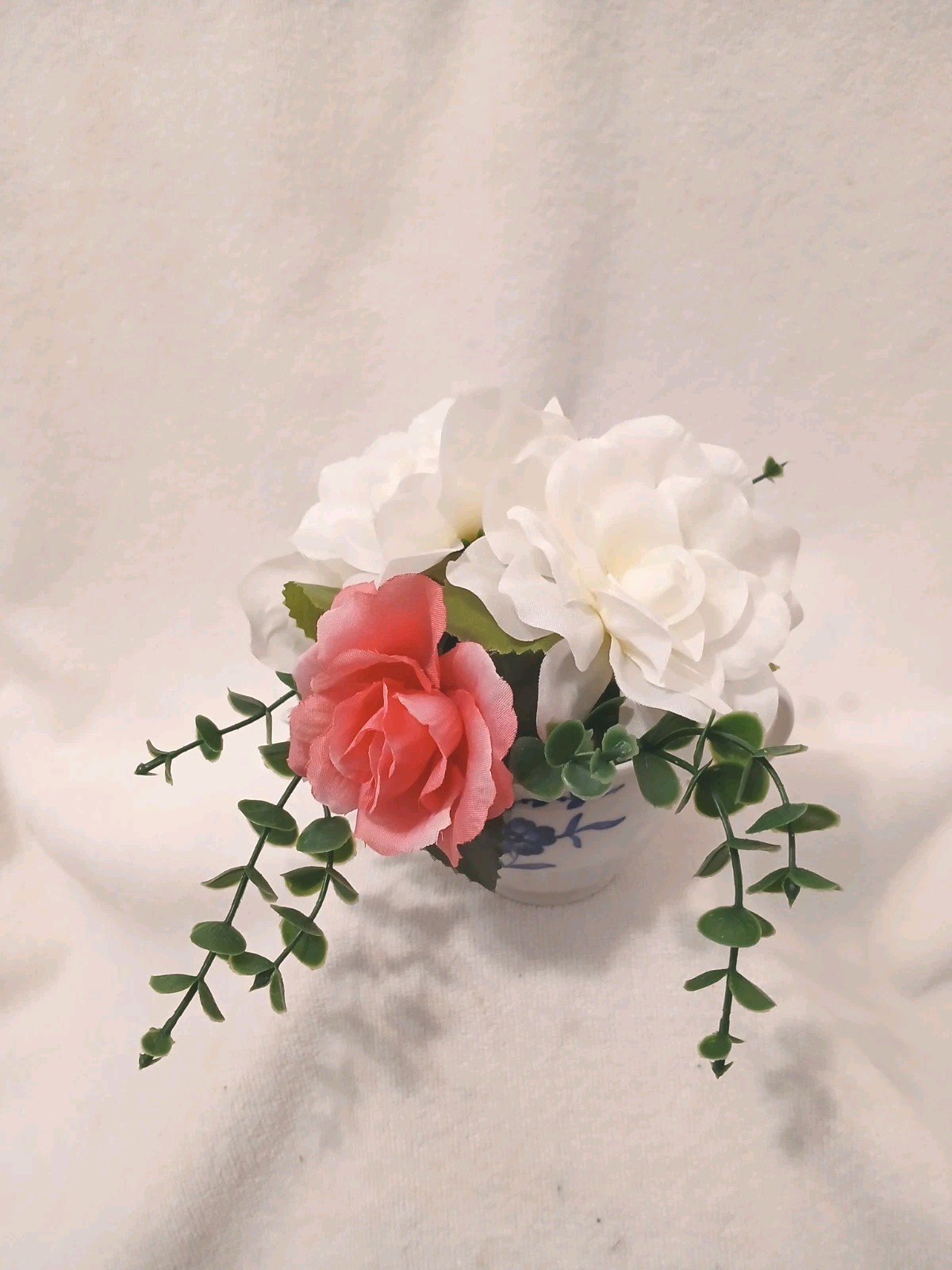 Rose Floral Arrangement Tea Party Dark Pink White Cup POP-IN Birthday Love Bride