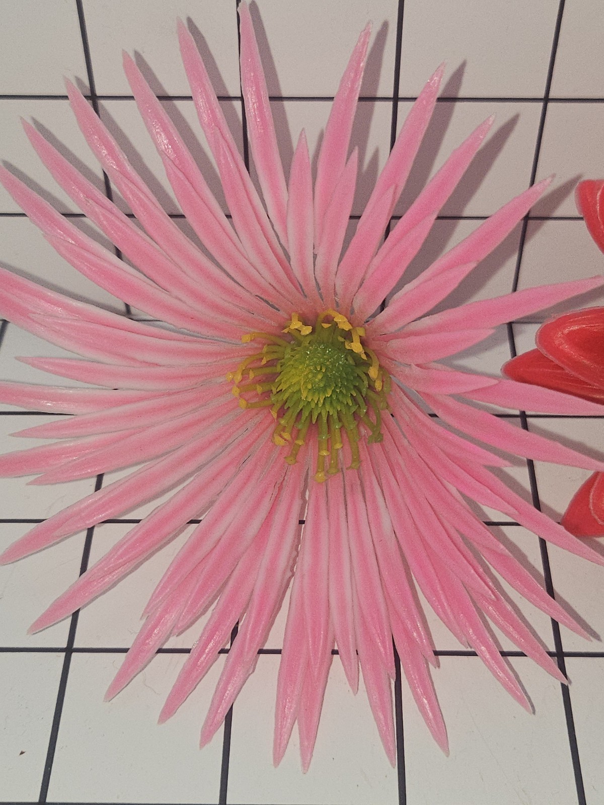 23 Vtg 1970s Lg Plastic Faux Flowers Short Stem & Fiber Optic Threads Multicolor