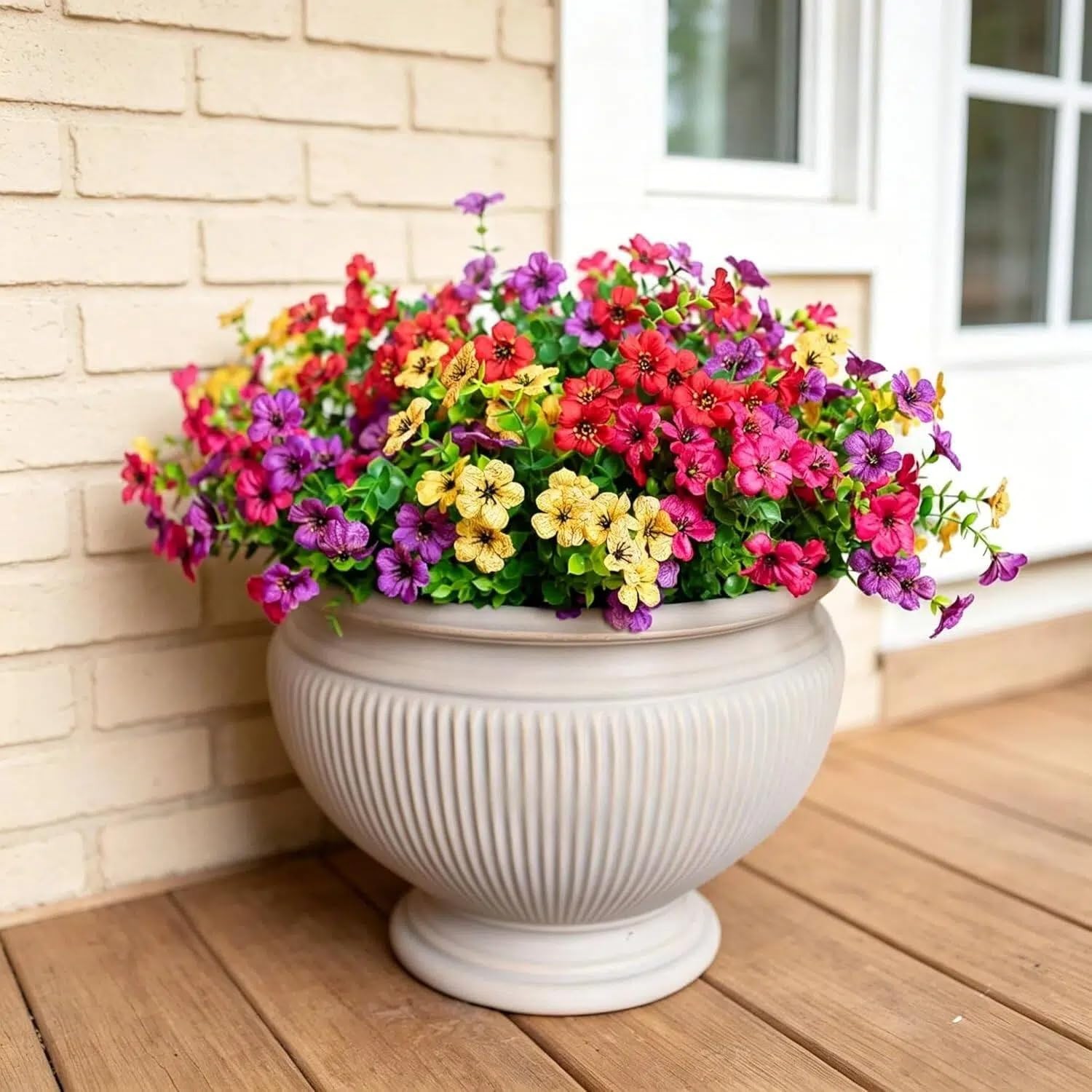 Artificial Flowers Outdoor Indoor Decor, 12 Bundles Faux Daisy Flowers with E…